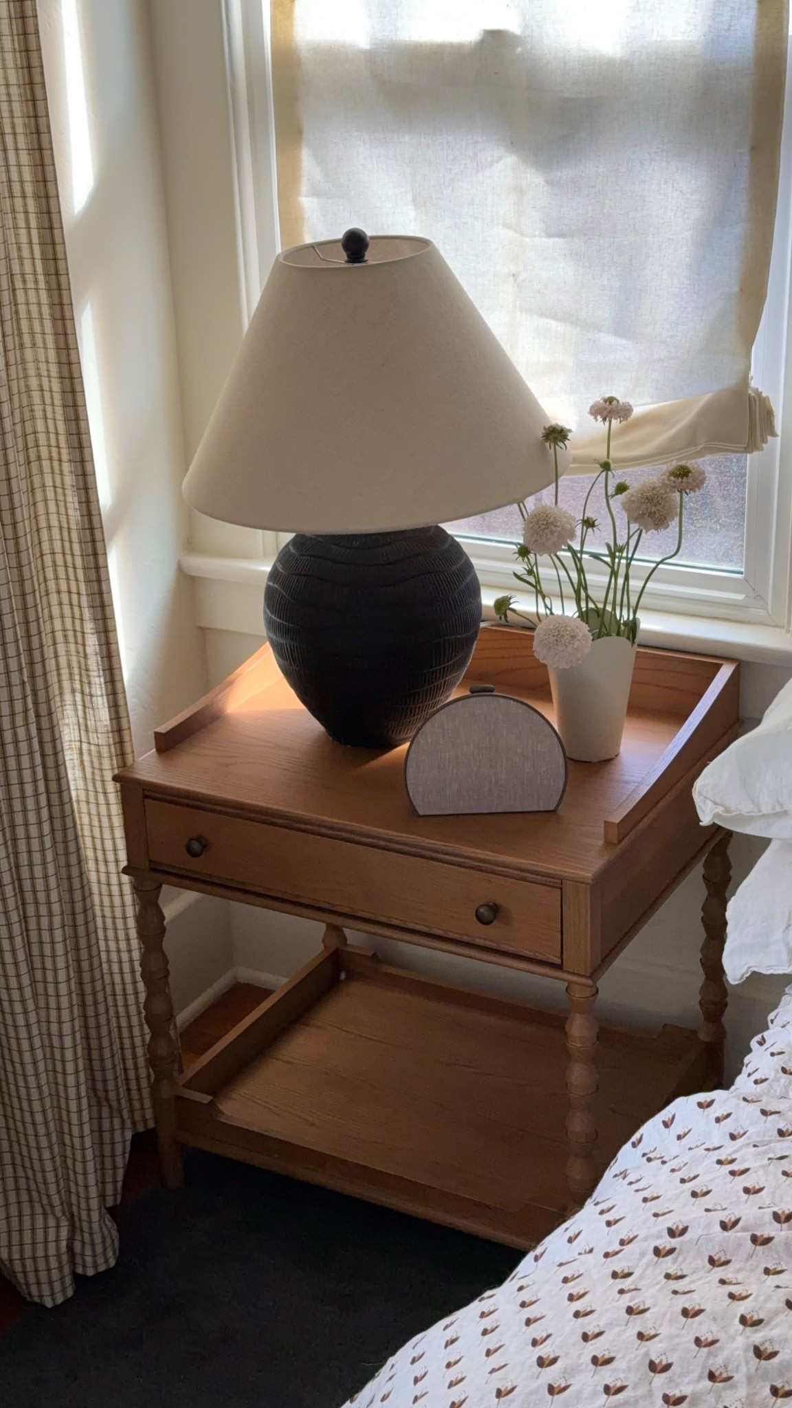 Cutie new nightstands!!