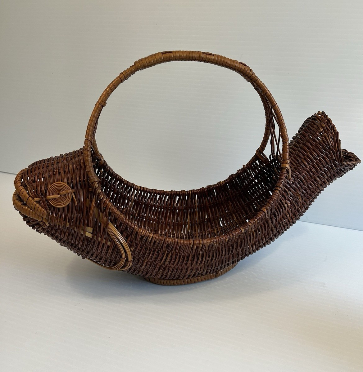 Vtg. Wicker Woven Fish Nautical basket Farmhouse Rustic | eBay US