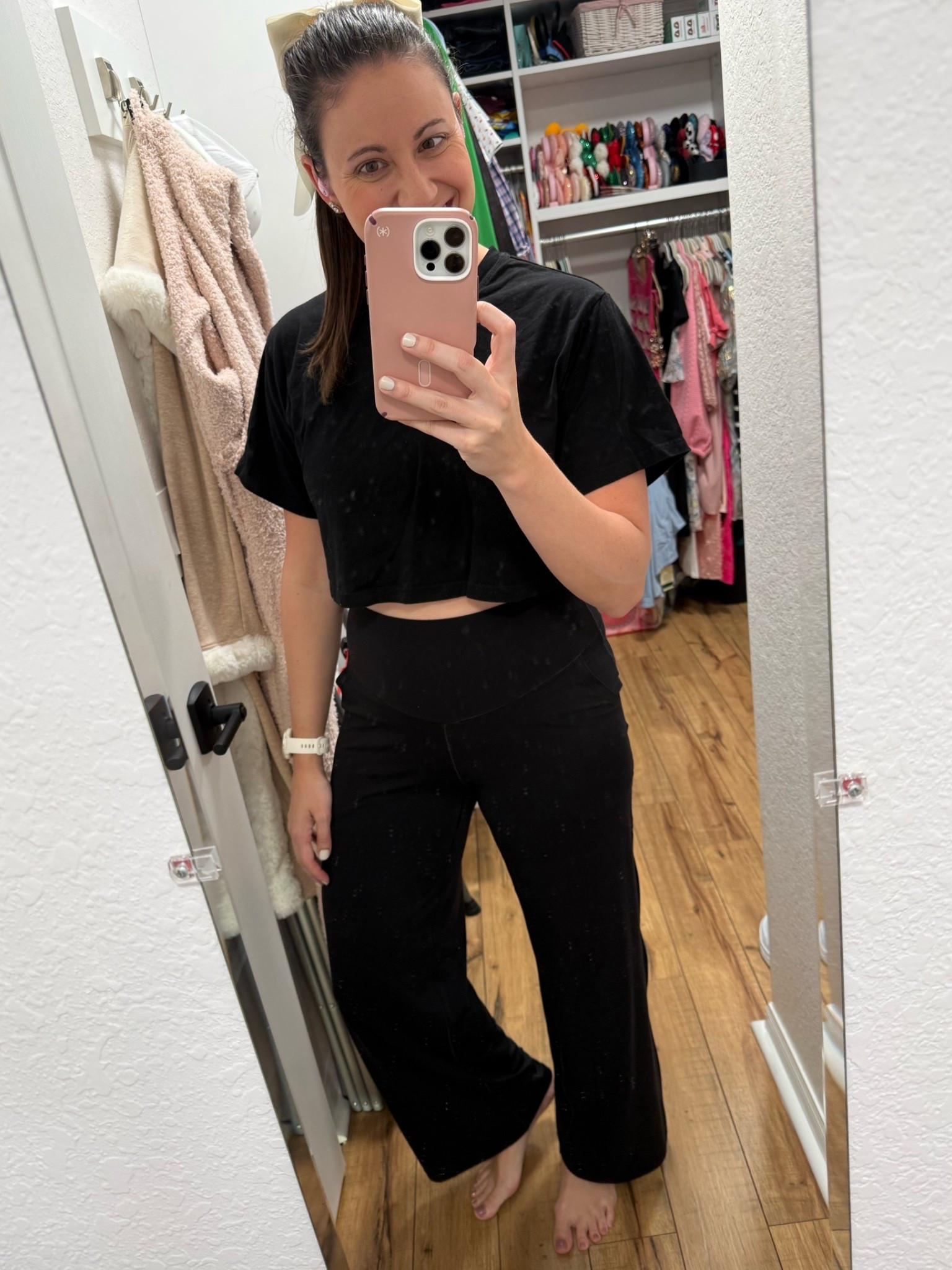 Feeling black! Love a flare high waist legging pants and crop top when I get home from work! Super comfy and easy to relax or do all the things I need done!

#LTKdayinmylife #LTKgrwm #LTKootd