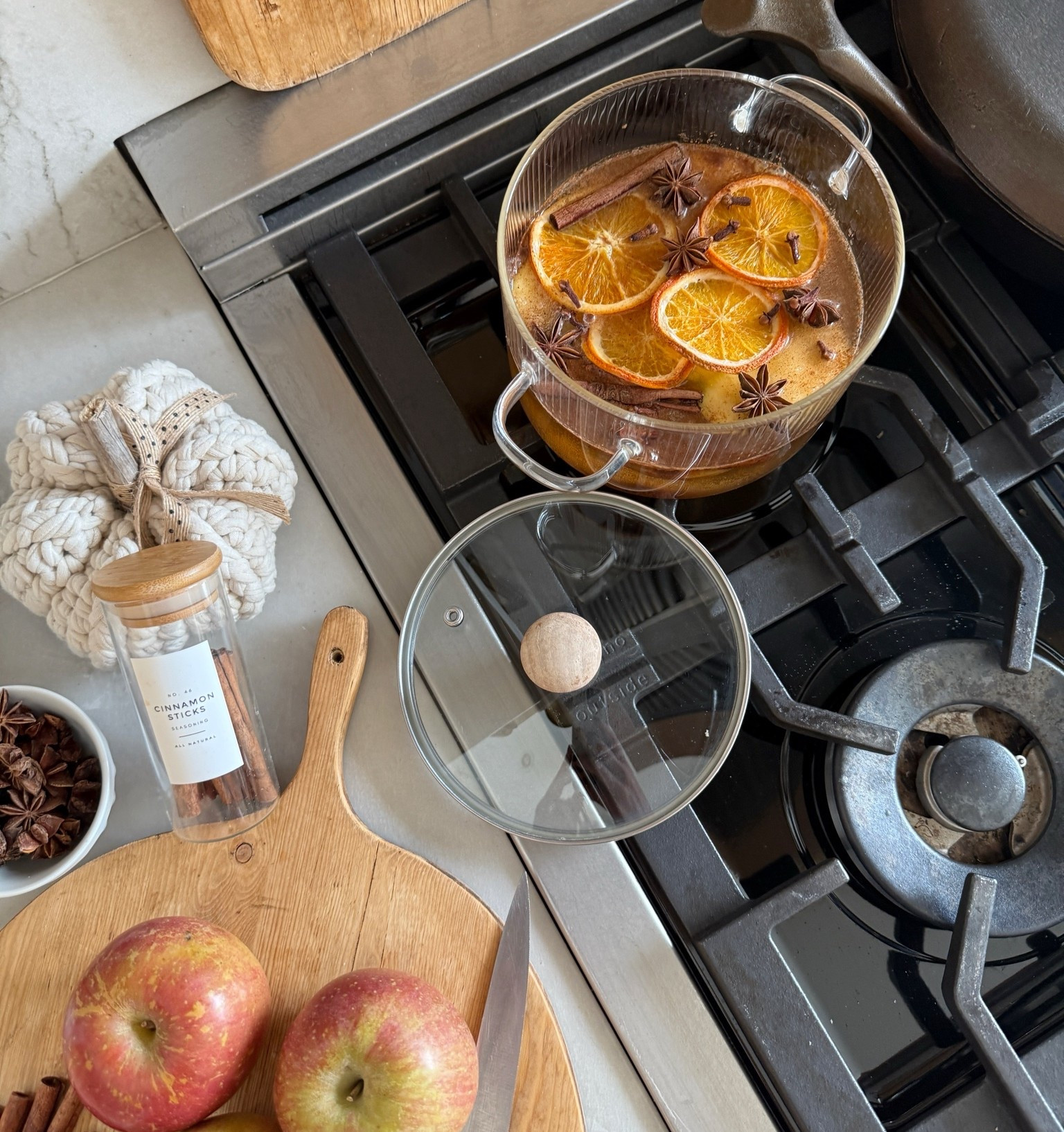 Fall simmer pot 🍂🤎

Kitchen
Home
Decor
Cooking 
Non-toxic

#LTKHome #LTKSeasonal #LTKfoodie