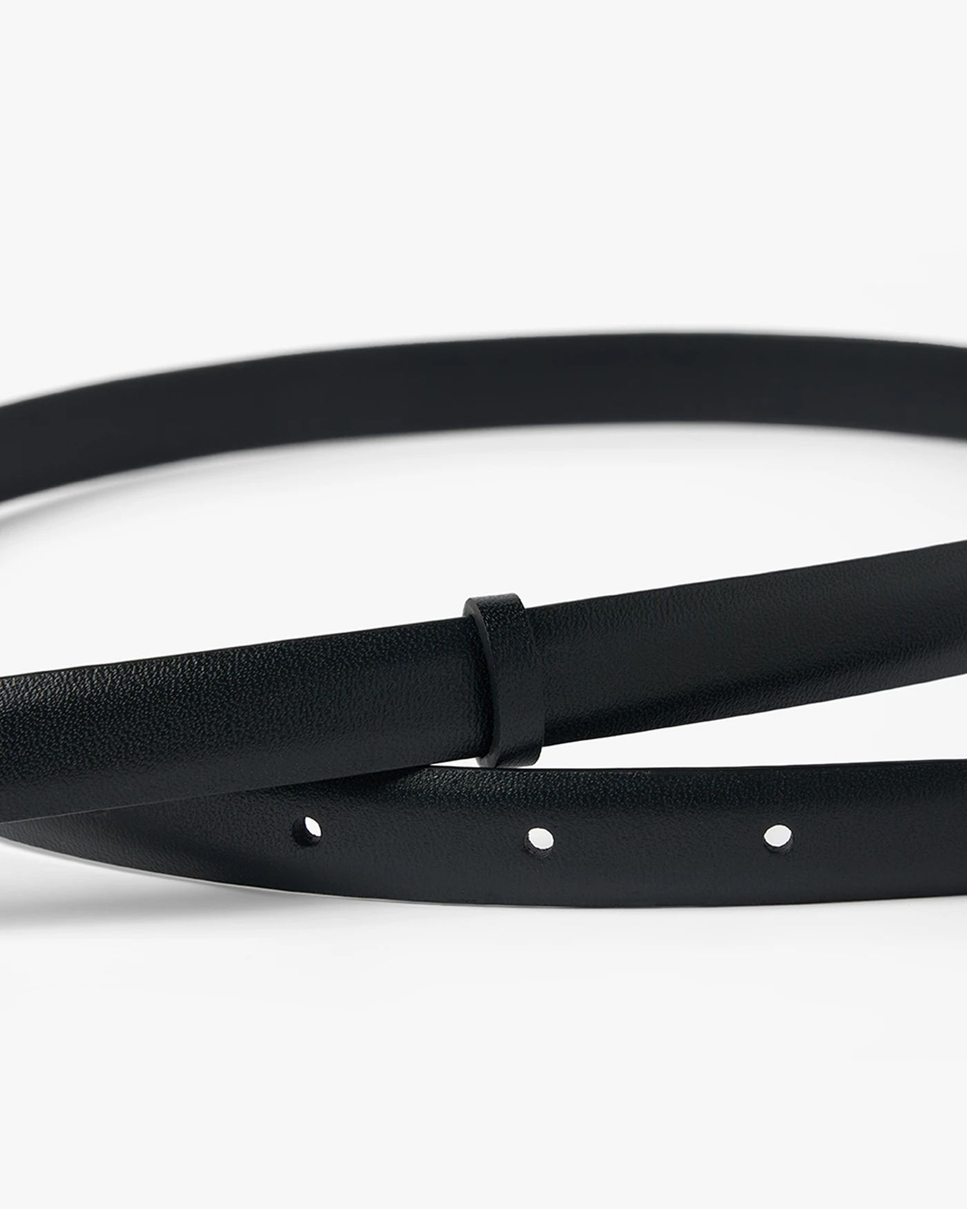 LS Clasp Leather Skinny Belt | LilySilk