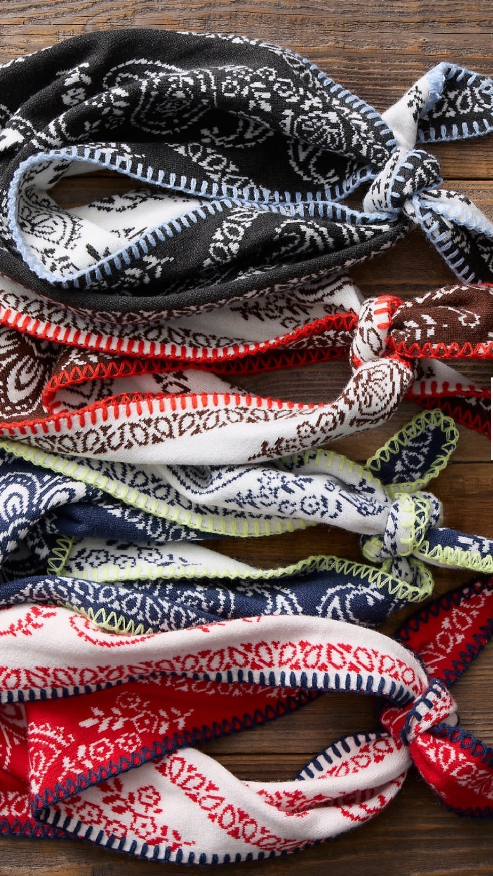 Knitted scarves 