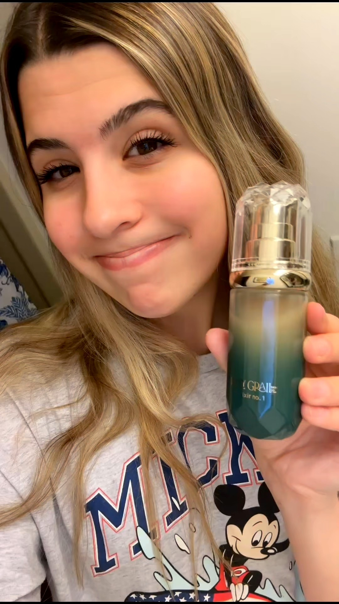 Holiday glow incoming… ✨
I’ve been trying out the Holy Grail Skin Co. Elixir No. 1, and I finally get why they call it their hero product. It’s a multitasking, clinically backed serum that simplifies your routine and delivers real results — all in their gorgeous refillable glass packaging. Clean, effective, and luxury without the overwhelm. 💚
And perfect timing because their Black Friday sale is here — the only time of year they offer a deal like this!
🖤 30% off + free shipping
🖤 Use code BLACKFRIDAY30
🖤 Nov 24–30
If you’ve been wanting to streamline your skincare without sacrificing results, this is your moment.
🔗 Shop it directly through my LTK using the link in my bio! (I earn a small commission, and your support means so much 🤍)
Gift-worthy, refillable, woman-owned, and truly beautiful skincare that works. Let’s glow into the holidays together. ✨
#ad #collaboration #holygrail #skincare #beauty #grwm #skincareroutine

#LTKgrwm #LTKselfcare #LTKBeauty