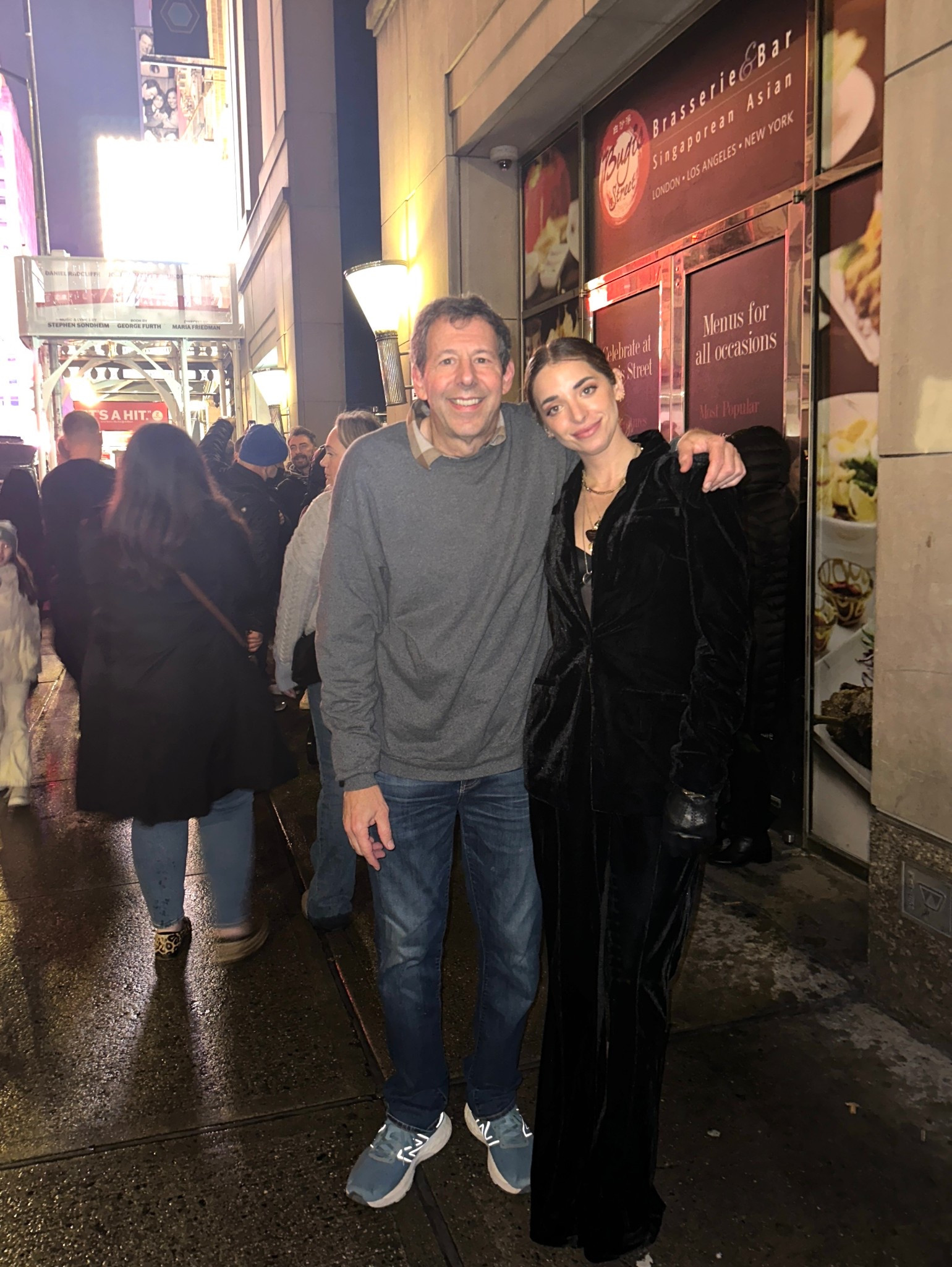 Matching pants no longer available 

#LTKSeasonal #LTKFindsUnder100 #LTKStyleTip