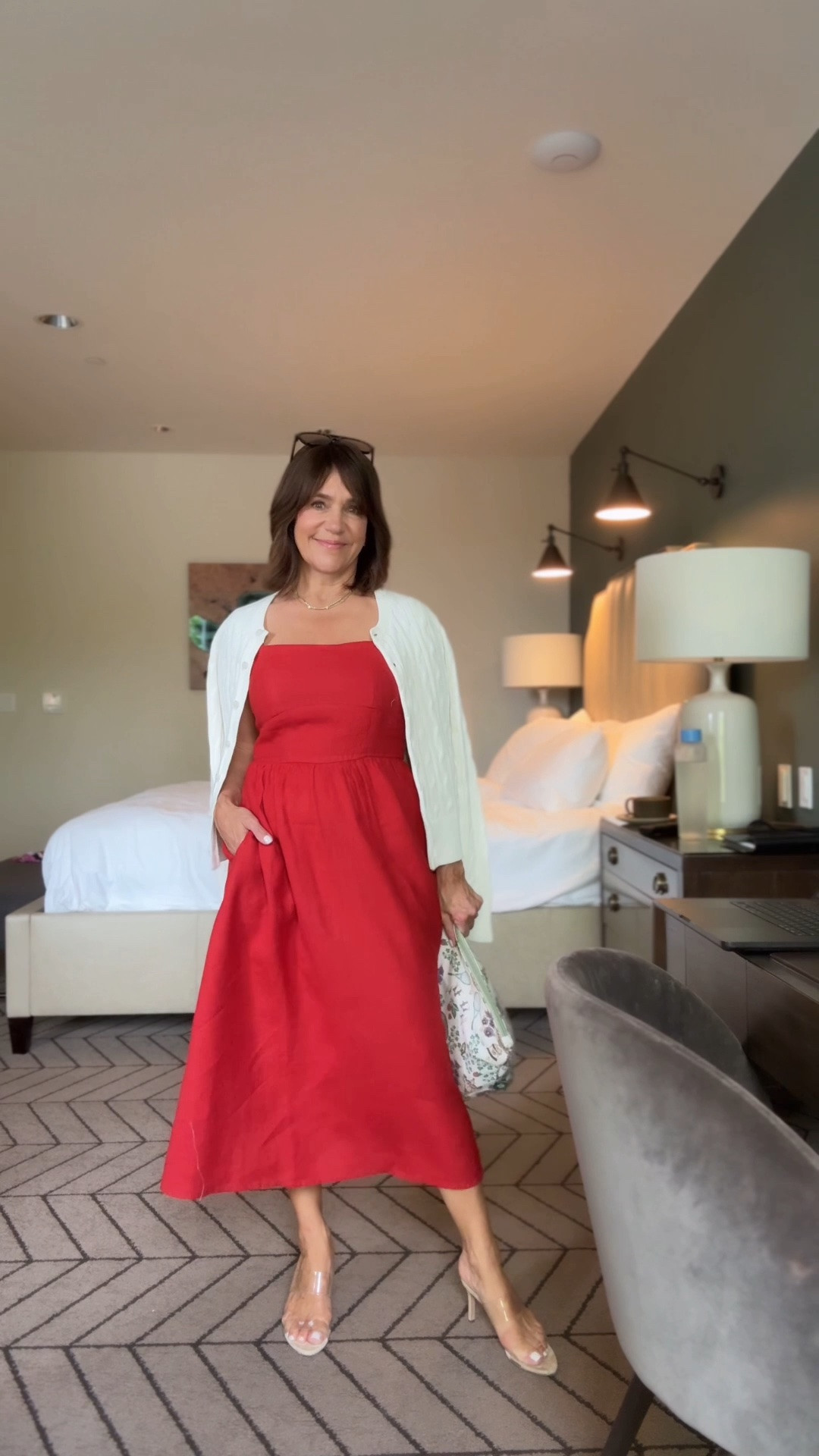 Can’t go wrong with red and white on 4th of July weekend! ❤️🤍

This dress is hands-down the most-worn dress in my closet. I have it in like 5 colors. It’s SO good. I’m wearing xs

#LTKSeasonal #LTKOver40 #LTKgrwm