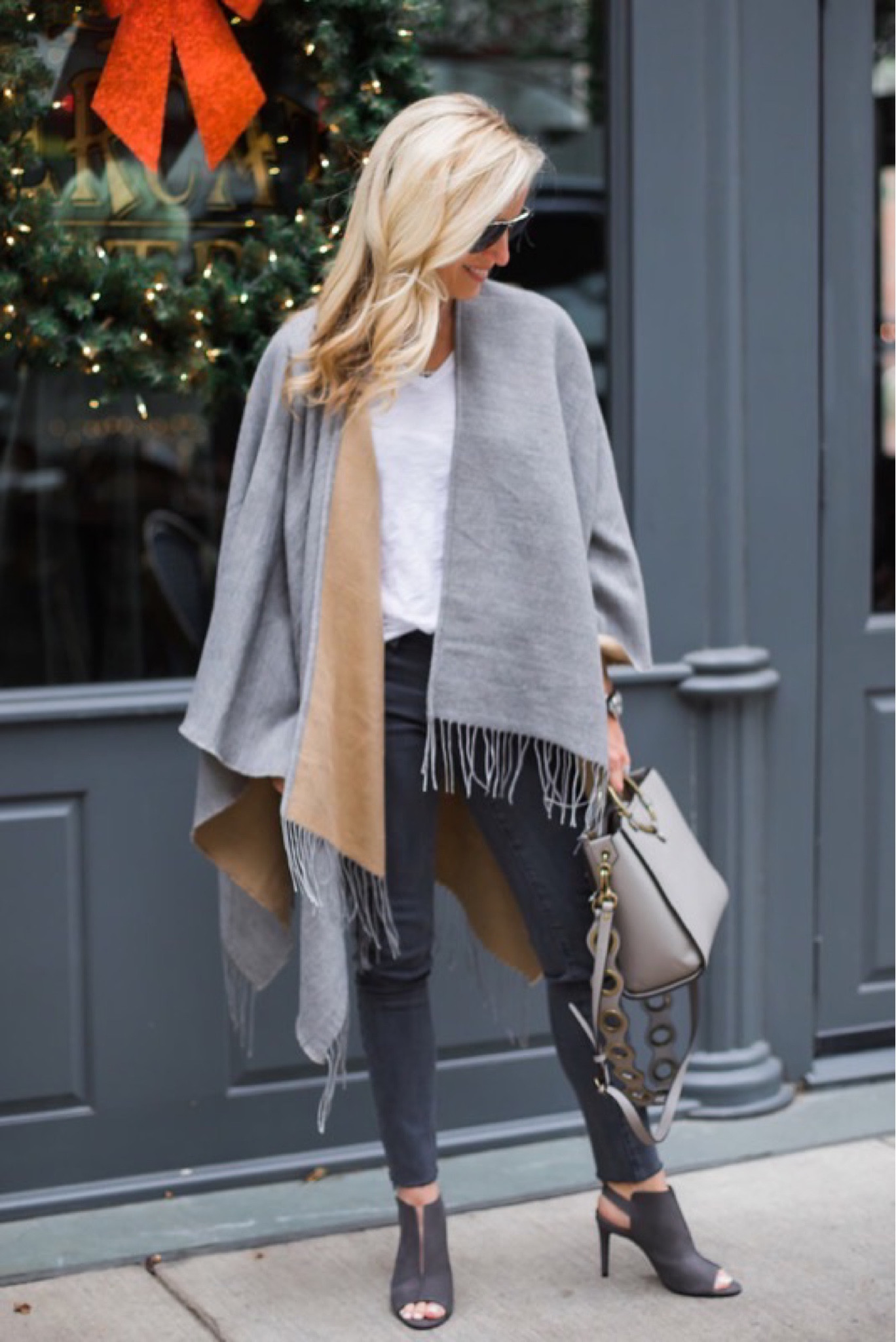 Similar wrap on sale at Mer Sea!

#LTKCyberweek #LTKHoliday #LTKsalealert