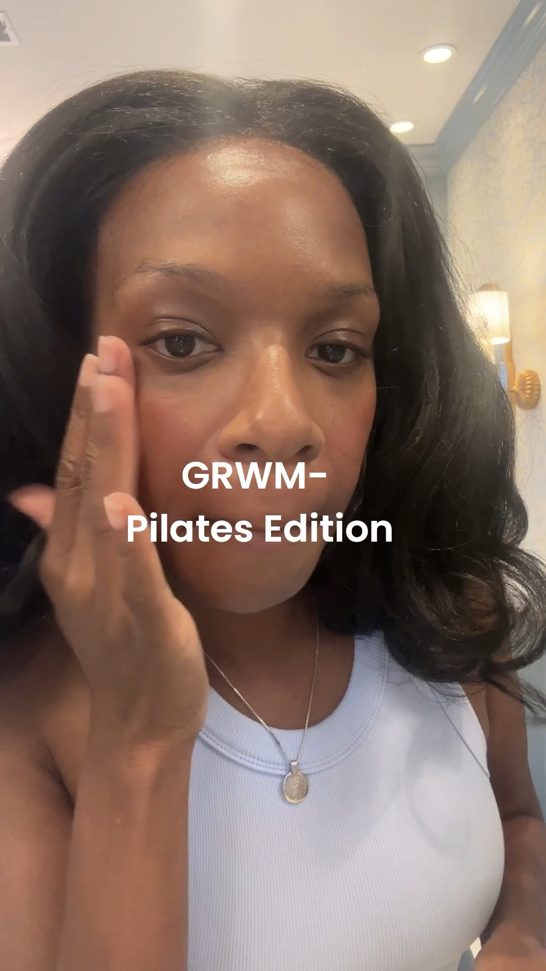 First Pilates session at @theplilateexperiencellc 💚🧘🏾‍♀️
Slowly moving, breathing, and finding little pockets of peace in the middle of grief. Picked up the cutest socks there and booked my next two private sessions — excited to keep showing up for me. Alo set XXS

#PilatesJourney #MorningRoutine #HealingInMotion #GriefJourney #mrsevansplace

#LTKActive #LTKOver40 #LTKHome