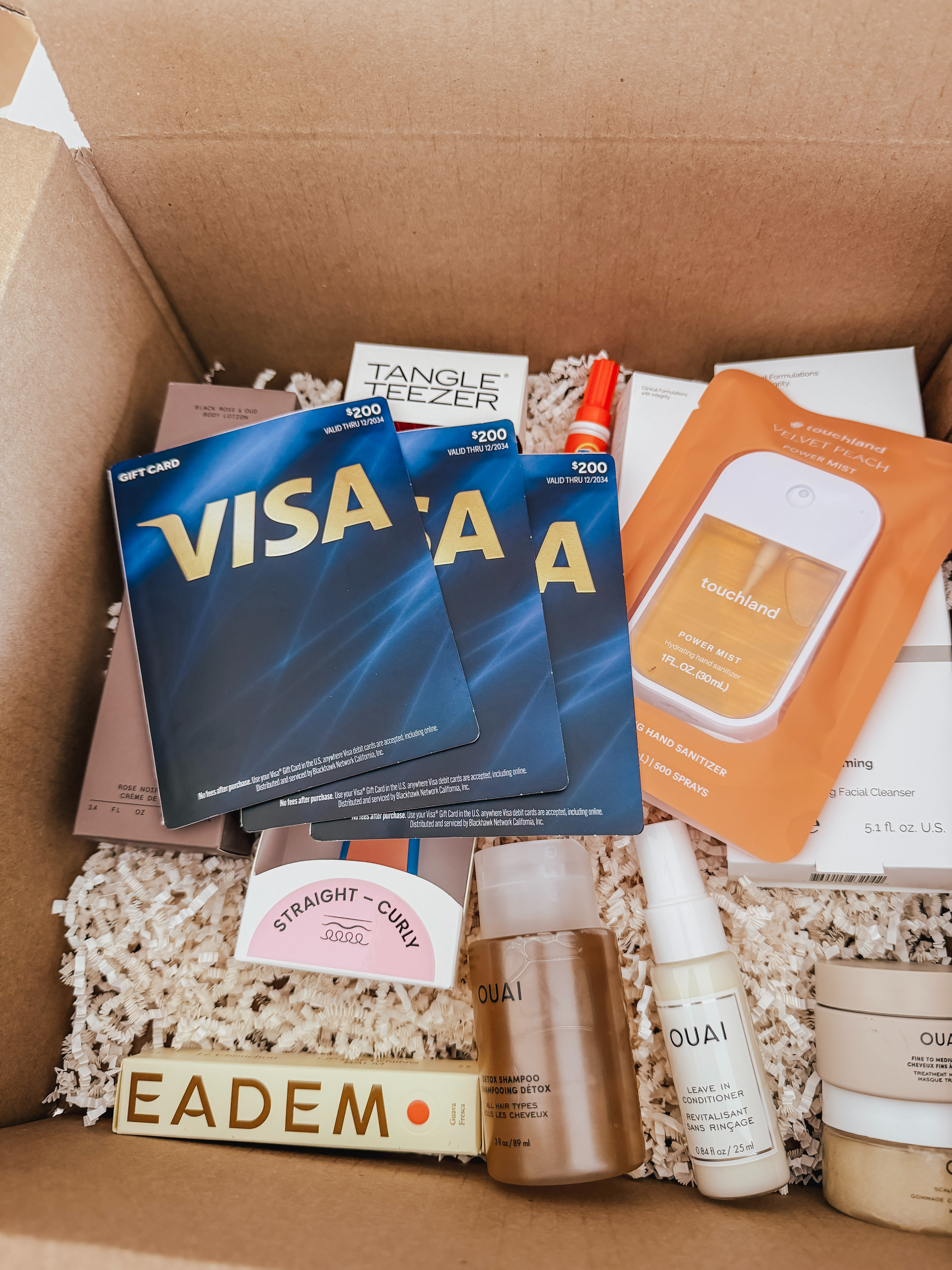 Little acts of kindness matter. Whether you’re putting together a thoughtful care package, looking for teacher gifts, wanting to brighten someone’s day, or thinking of someone going through a hard season… these are some of my favorite meaningful gifts that feel extra special.  Sometimes the smallest gestures can mean the most 

 #LTKdayinmylife #LTKmomlife #LTKvlog
