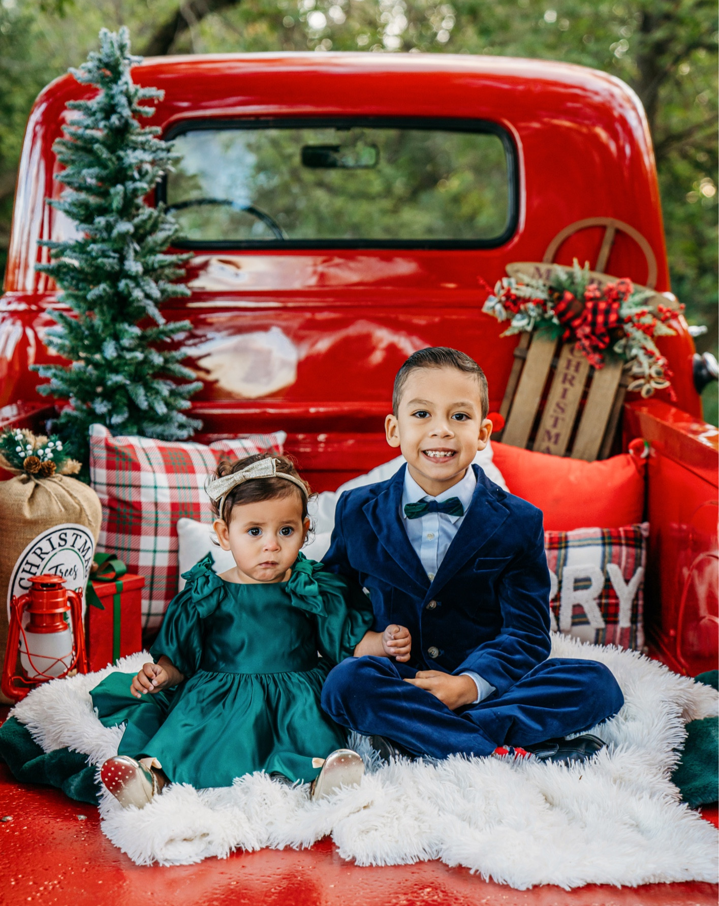 Christmas siblings photos, red truck photos, family photos, kids, Jamie and Jack on sale, baby, under $100, Jaclin Natale 



#LTKHolidaySale #LTKSeasonal #LTKHoliday