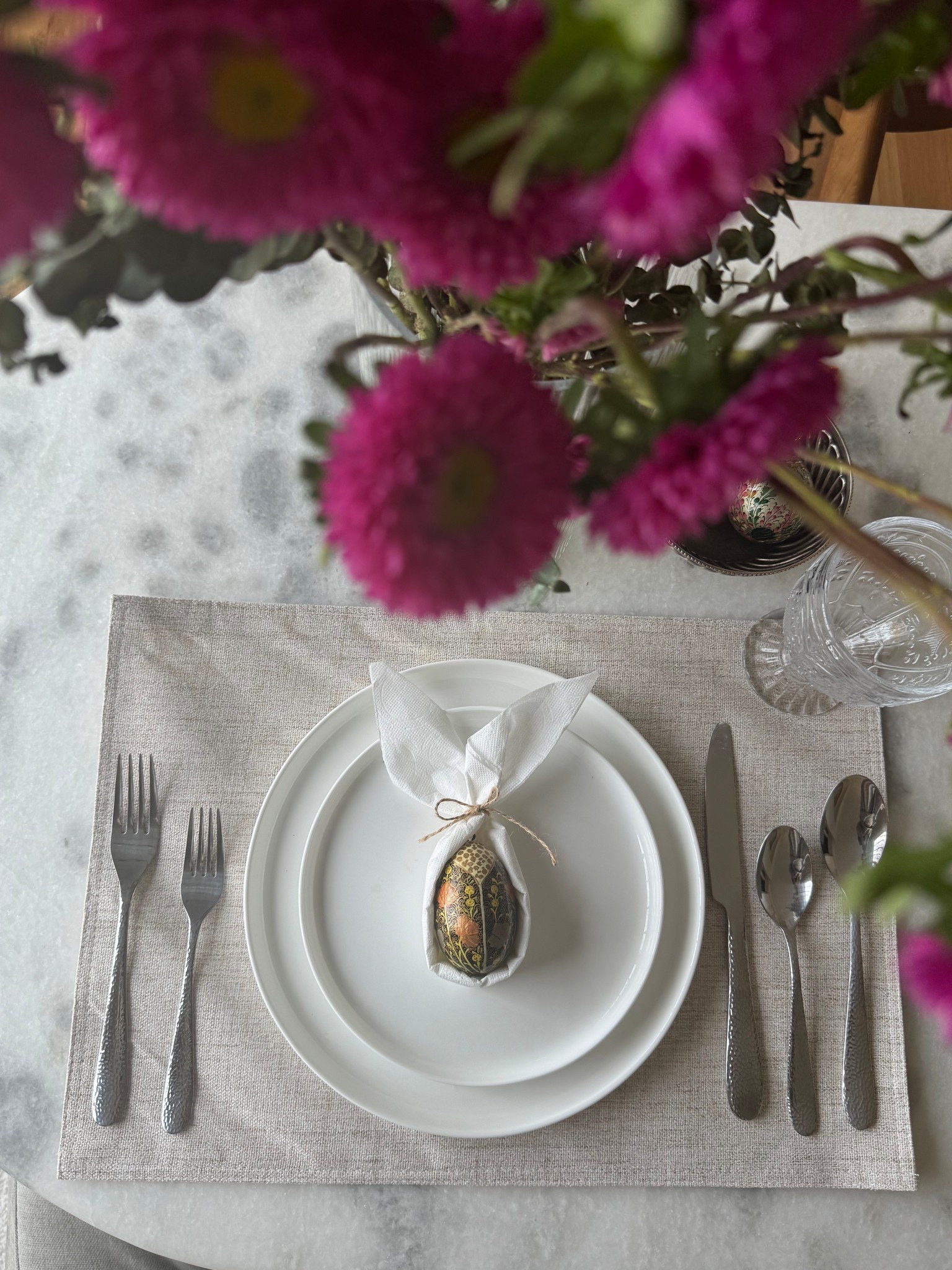 Easter table scape 
Neutral home decor 
Kitchen decor

#LTKHome #LTKSeasonal