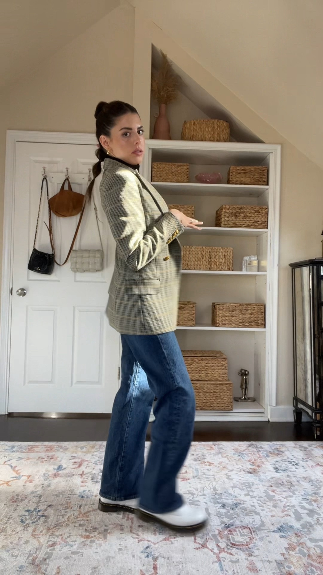 Blazer OOTD. Mine is an old A.L.C blazer so I linked similar options - found two epic A.L.C blazers on MAJOR sale. Linked them! 

#LTKstyletip #LTKVideo #LTKsalealert