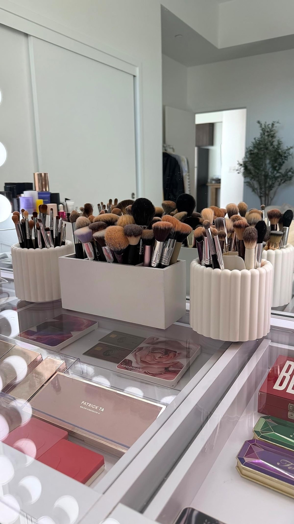 makeup brush organization 😍

#LTKGiftGuide #LTKBeauty