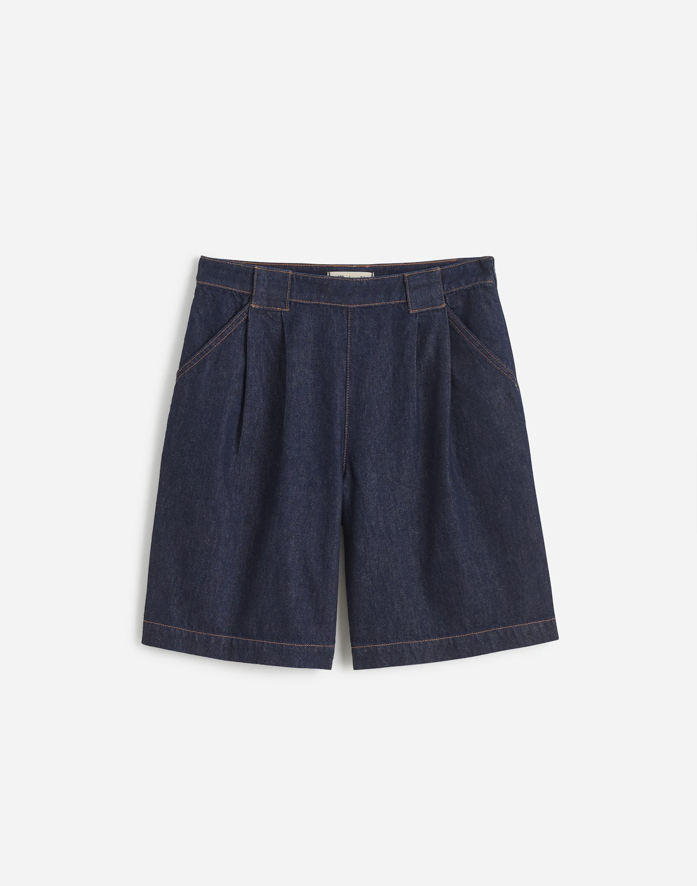 Pleated Denim Trouser Short in Essex Wash | Madewell