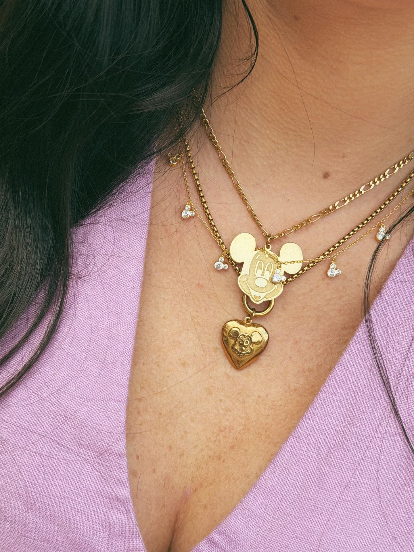 It’s all in the details 💜✨ putting together this look was so fun! As a Disney World local that has only had the opportunity of visiting Disneyland twice before, i had to dig deep into my closet to find pieces that would fit the vibe of Disneyland: Handcrafted 🎞️ this incredible film will be streaming Jan 22nd on Disney+ 
.
.
.
.
.
.
#DisneylandHandcrafted #DisneyPlus #DisneyParks 

Disney Style, Disney Ears, Disney Aesthetic, Disney Lover, Disney Outfit Inspo, Disney OOTD, Disney Fashion, Style Content, Style Inspo, Orlando Local, Disney Creator, Disney Girlie, Disney Style Inspo, Outfit of the Day, Outfits, Disney Looks, Disney Parks, Outfit for Disney, Disney Merch, OOTD