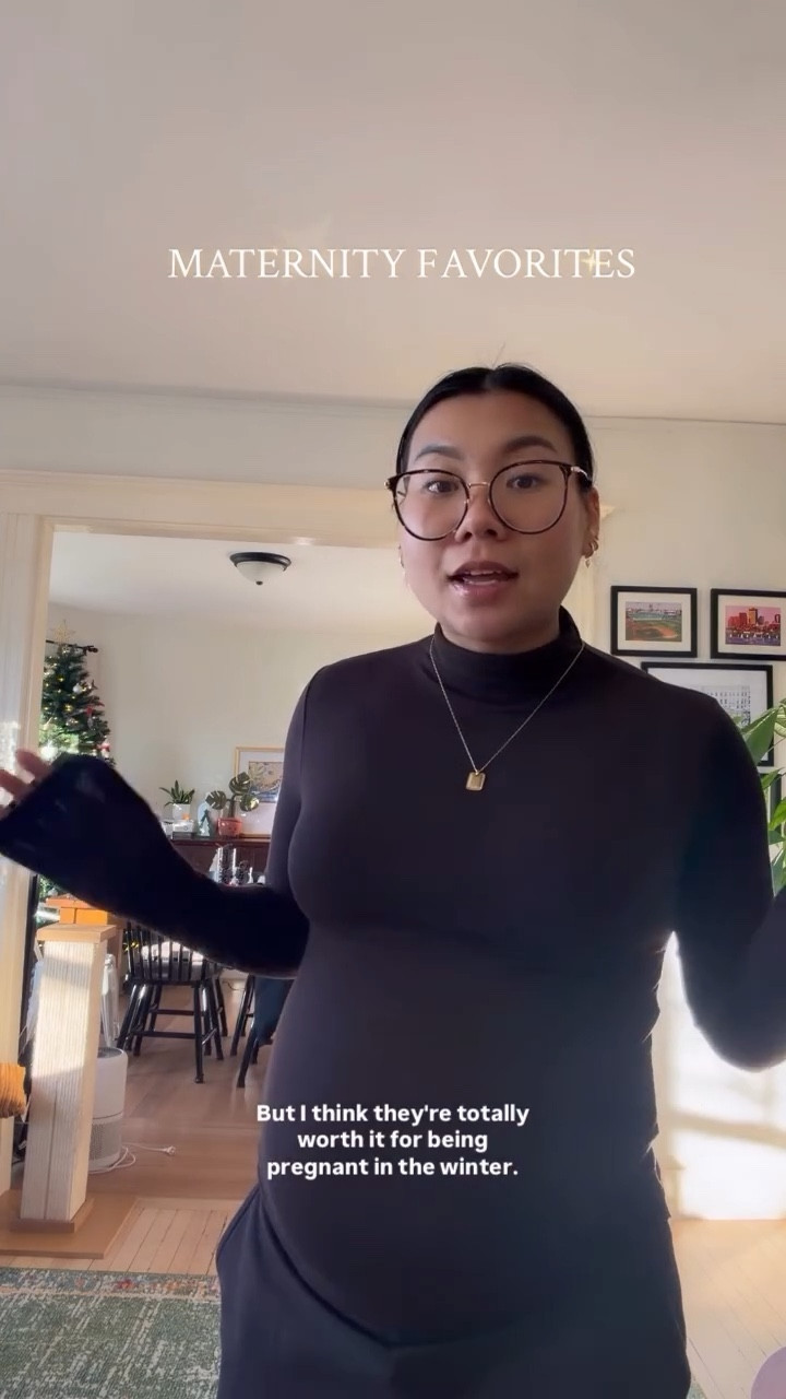 My maternity favorites - Part 2! Similar to the Amazon tops, these tops from Uniqlo are super stretchy and are perfect for a winter bump! 
.
Link in my bio or comment “Link” for these shirts! 
.
.
#pregnancy #pregnancystyle #maternitystyle #maternityoutfit #pregnancyfashion #secondtrimester #bumpoutfit #bumpfit #firsttimemommy #expectingmom #pregnant #pregnancydiary #pregnancylife