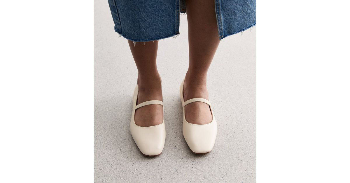 Off White Elasticated Mary Jane Ballerina Pumps | New Look | New Look (UK)