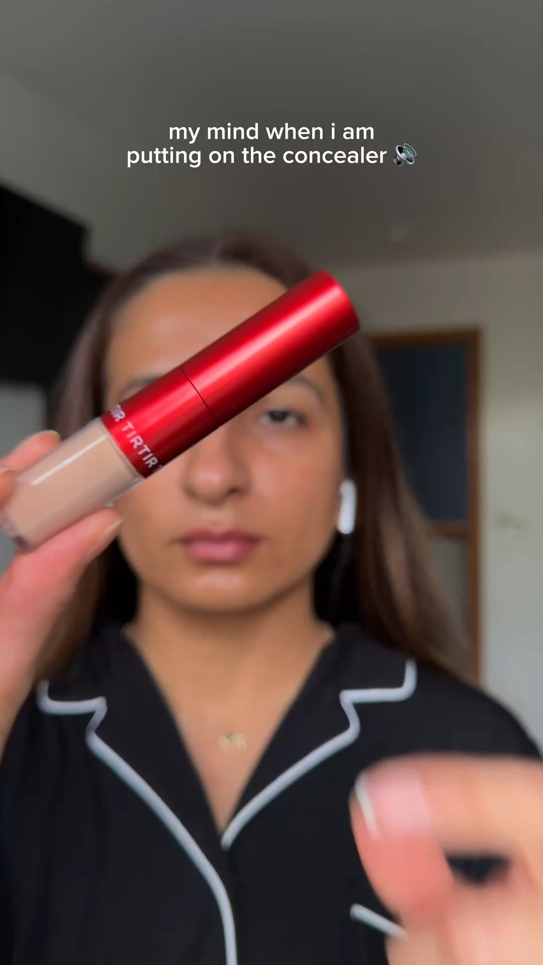 Tirtir glide and hide blurring concealer

#LTKSaleAlert #LTKgrwm #LTKBeauty