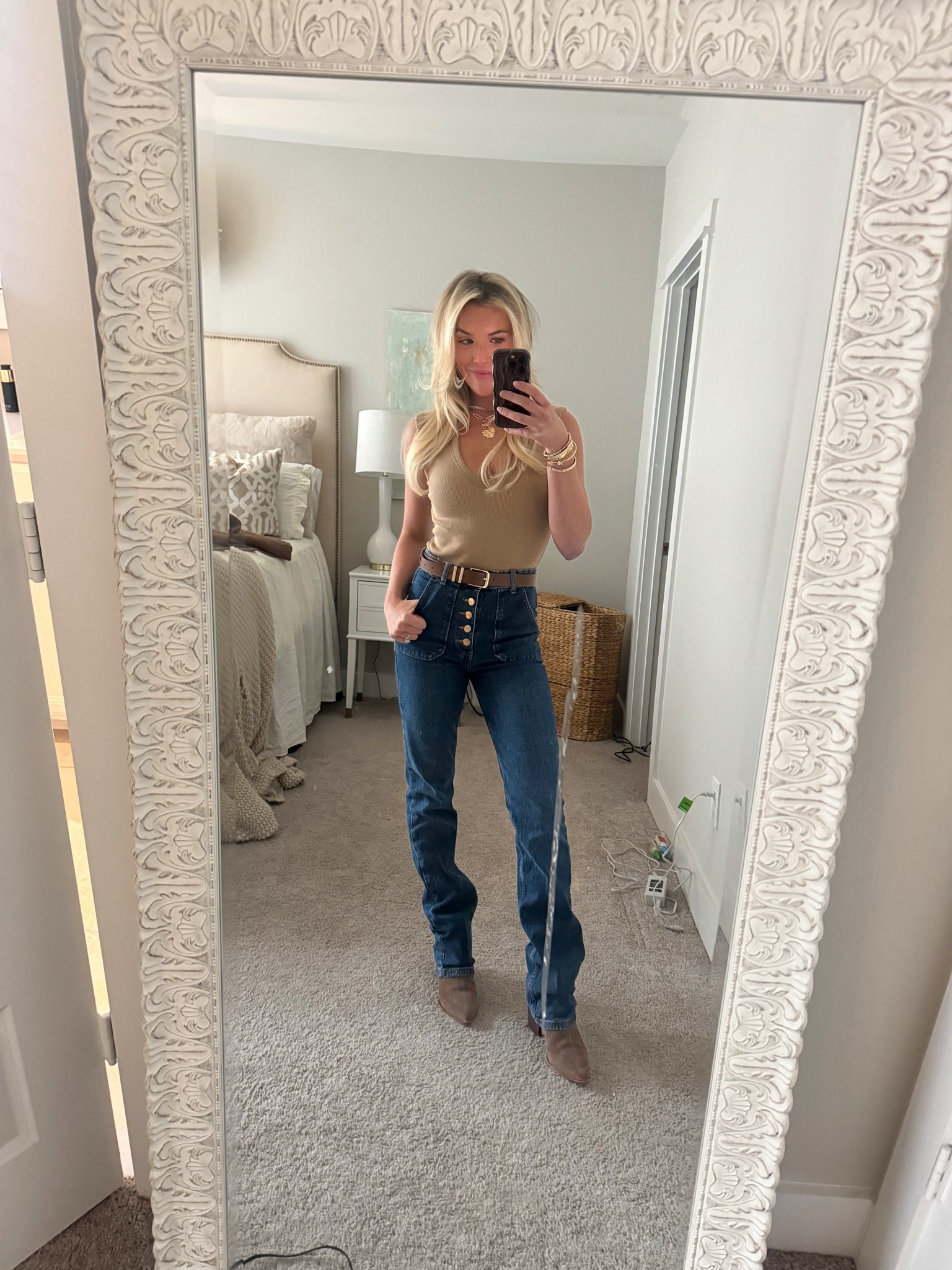 obsessed with this new bodysuit from target - goes with everything + comes in different colors! On sale now 🤎

#LTKCyberWeek #LTKFindsUnder50 #LTKStyleTip