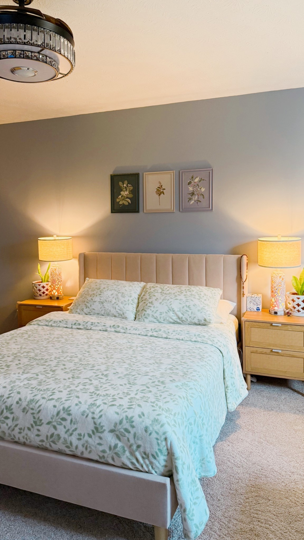 Spring refresh for my Mom’s bedroom! This 3-pc wall art from Drew Barrymore’s Spring collection is only $24.98 and was the perfect addition to make the room ready for spring! Linked all along with the bed, nightstands and beautiful table lamps! 

#LTKSpringSale #LTKSeasonal #LTKHome