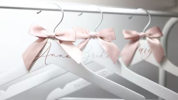 Personalized Hanger for Bride-custom Hanger for Bridal - Etsy | Etsy (US)