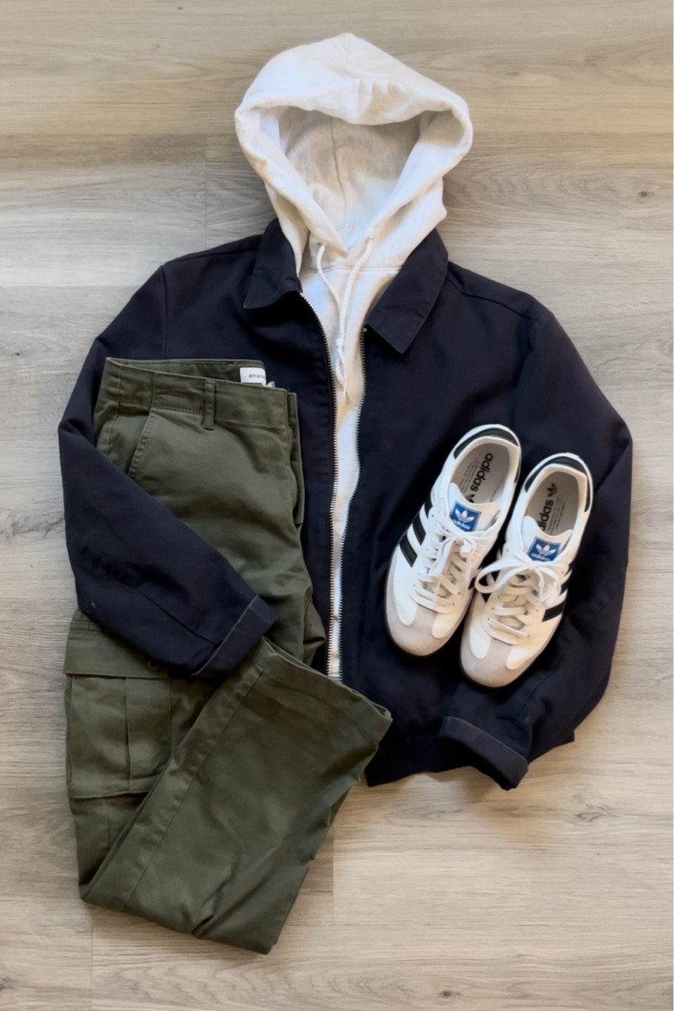 Simple men’s date night outfit with cargos 

#LTKSeasonal #LTKworkwear #LTKmens