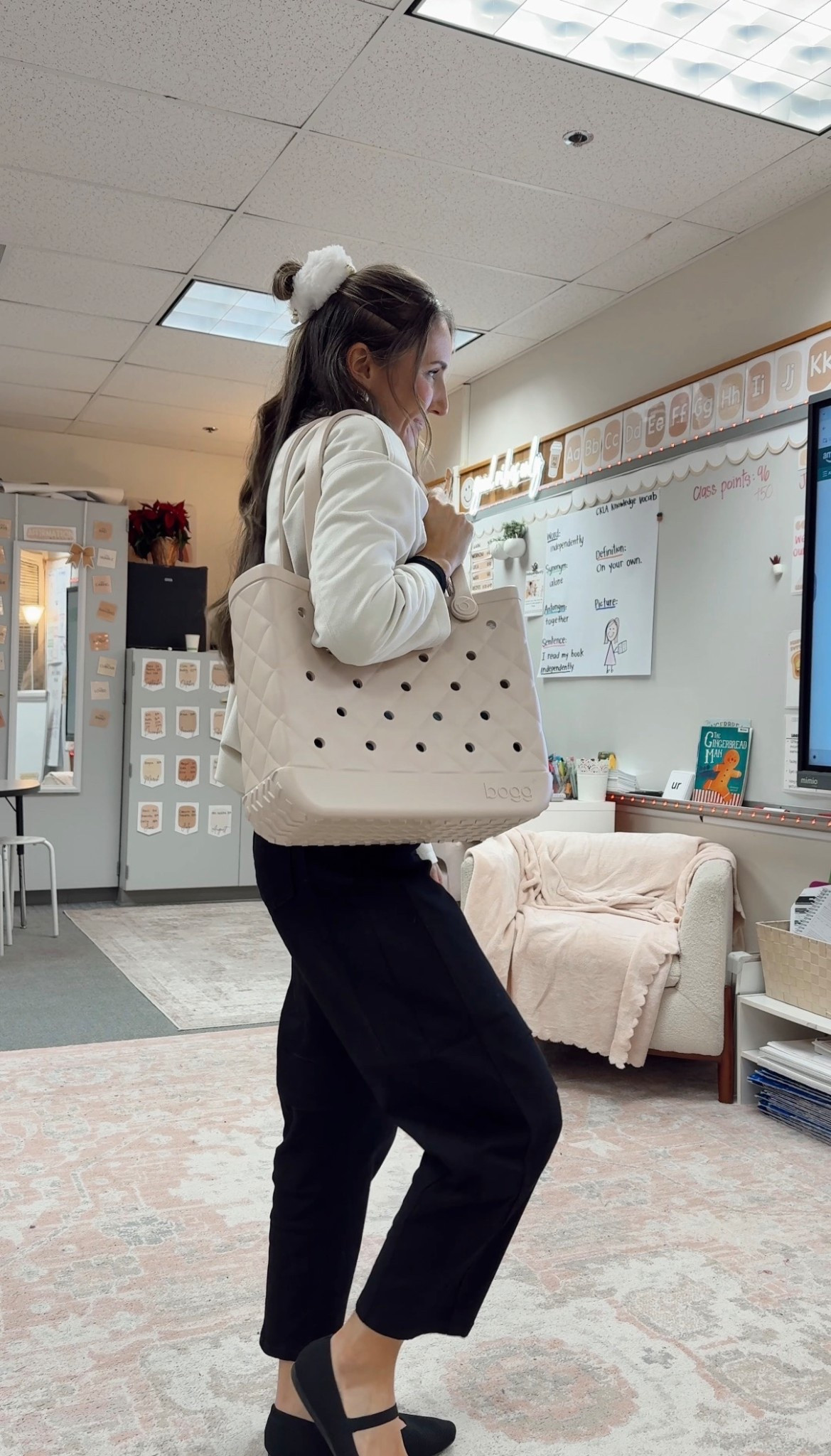 The best teacher bag! 

#LTKTravel #LTKWorkwear #LTKGiftGuide