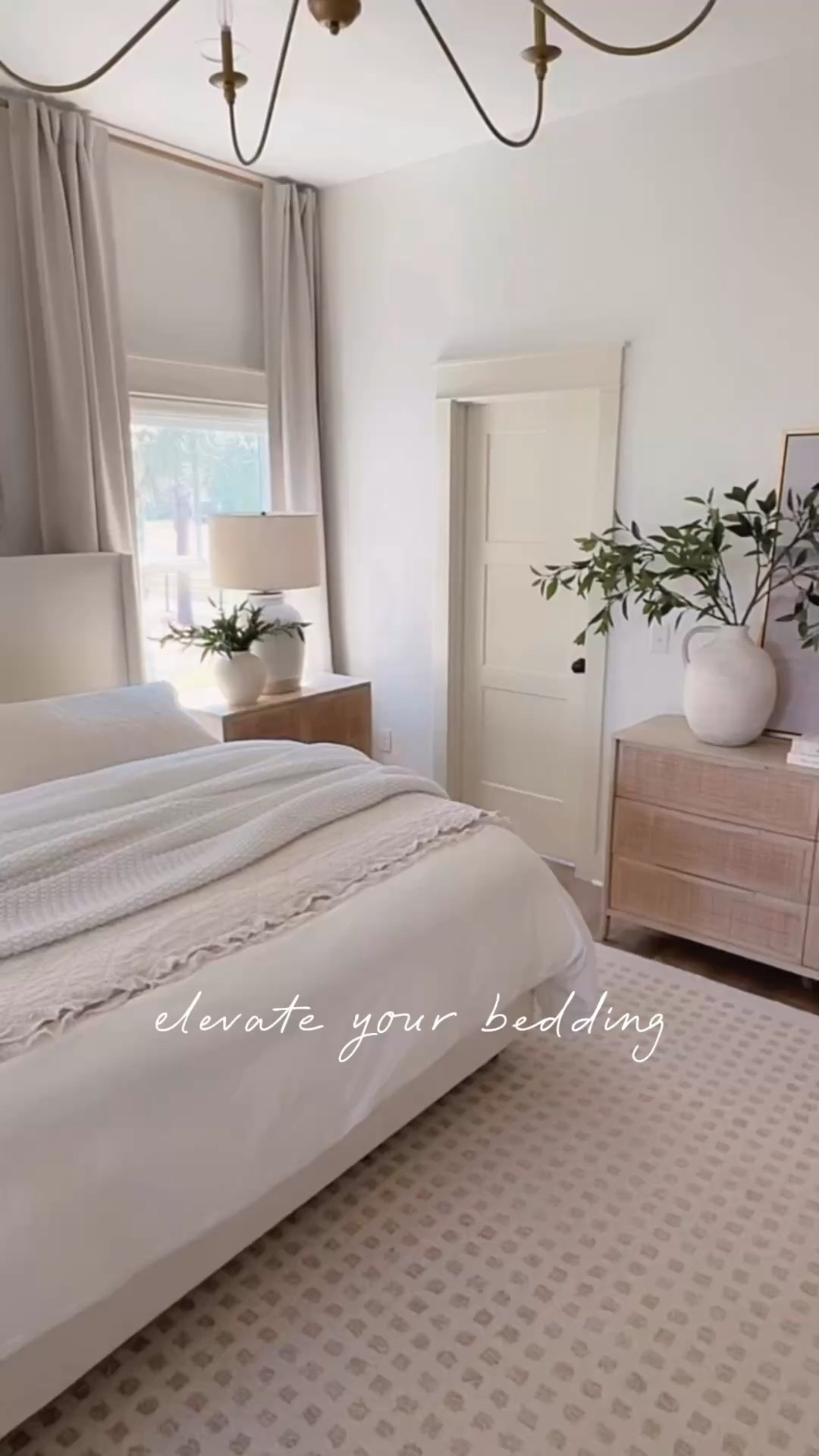 
want a stunning dupe with out the cost @horimotehomeofficial will elevate any bed🤌🏼
🤍
#amazon #horimotehome #bedding #quilt #blanket #linen #europeanlinen #horimotehomeofficial #amazonfinds 