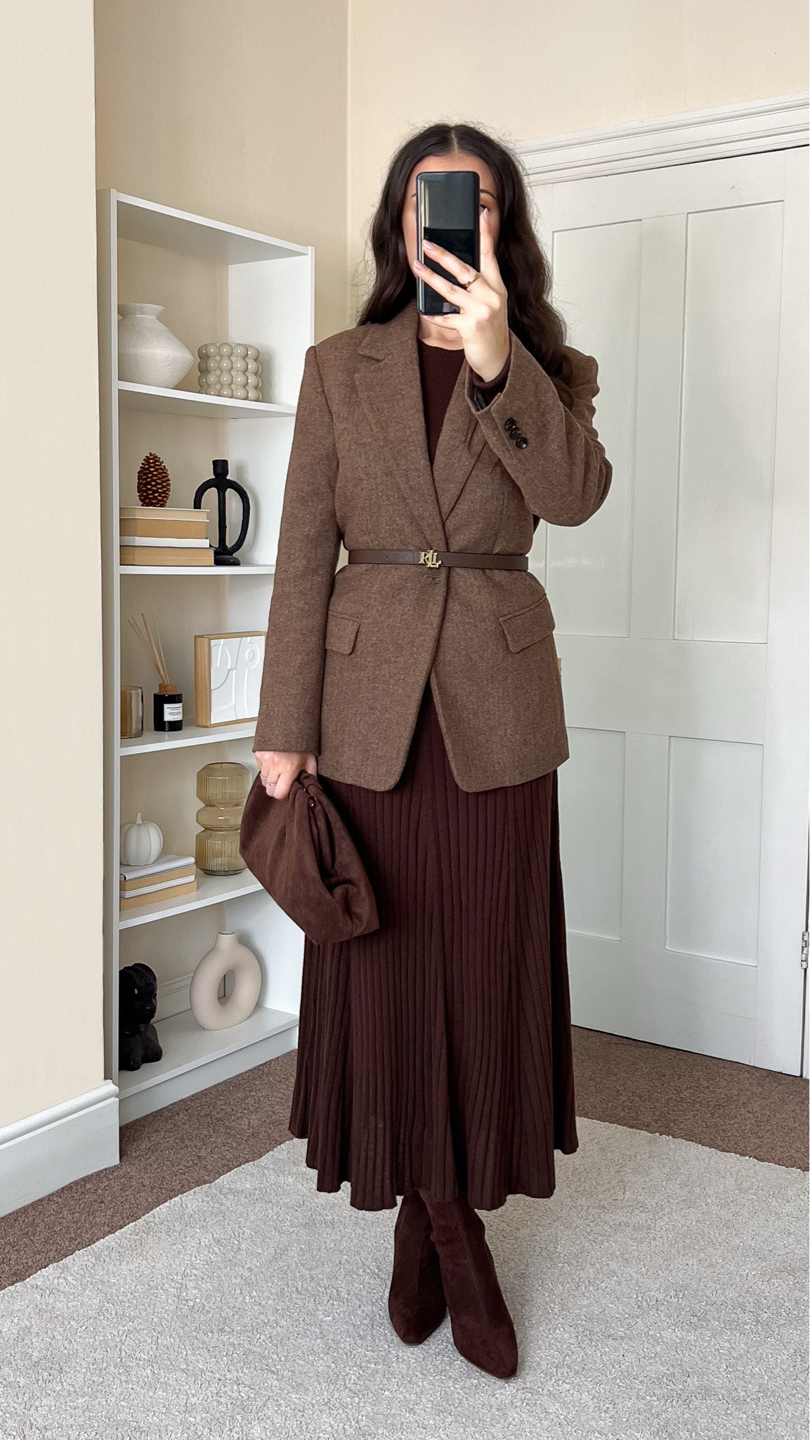 Smart and chic autumn outfit. Brown top and skirt are both Uniqlo, wearing size S for both. Blazer is old from Mango, wearing size S. Boots are clutch bag are both River Island.

#LTKstyletip #LTKeurope #LTKautumn