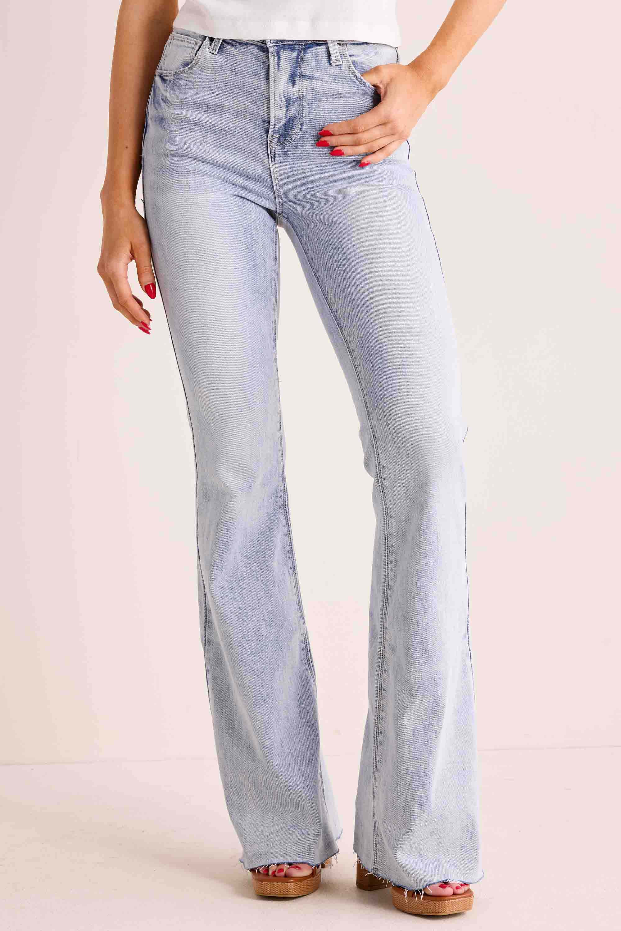 Tatum Jeans- Light Wash | Avara