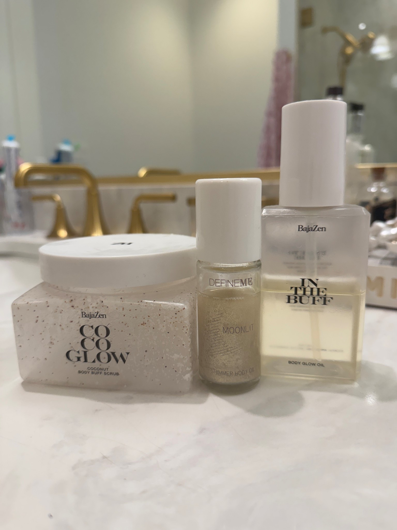 Some of my favs✌🏻💛

#LTKU #LTKFindsUnder50 #LTKSeasonal