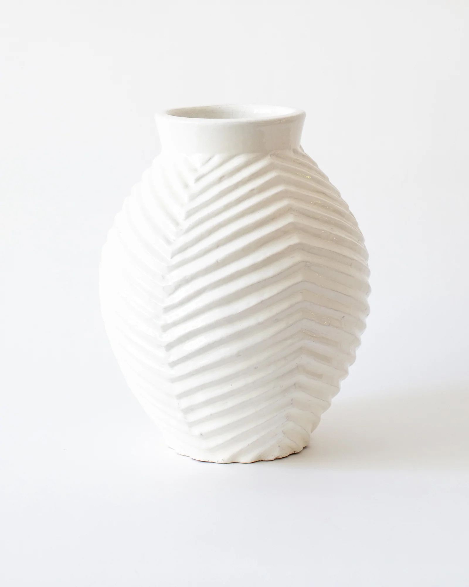Etched White Vase | The Vintage Rug Shop