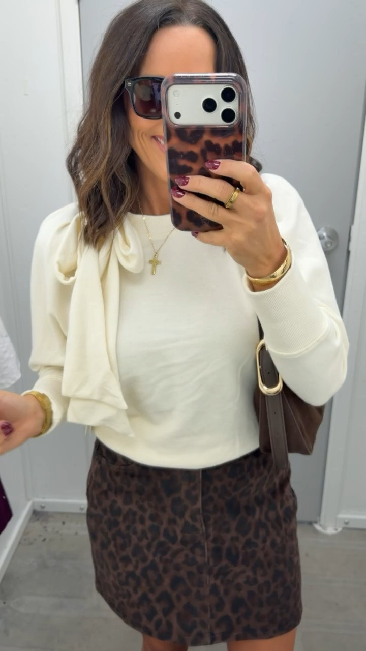 Walmart really got this one right 🤎THE perfect fall outfit!

@Walmart 

size xs/2 

#WalmartFinds #WalmartFashion #WalmartStyle #FallFashion #FallOutfit #LeopardPrint #AffordableFashion #LTKCreator #LTKFashion