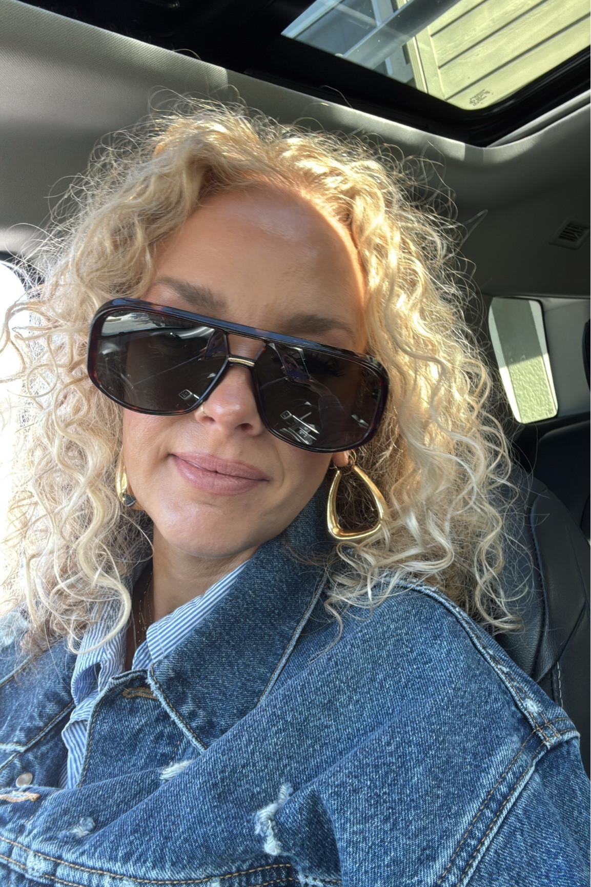 Amazon sunglasses use code VANESSASOJOS for 10% off 

#LTKSaleAlert #LTKFindsUnder50 #LTKStyleTip