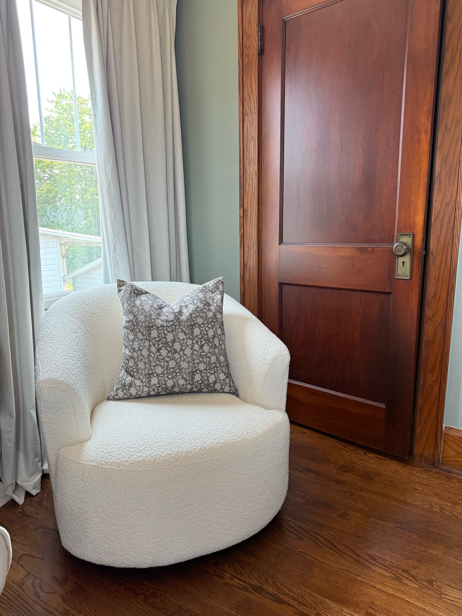 A perfect little side chair. It swivels. And is super affordable.  Under $300 
#walmart #airbnb #swivelchair

#LTKHome #LTKSaleAlert