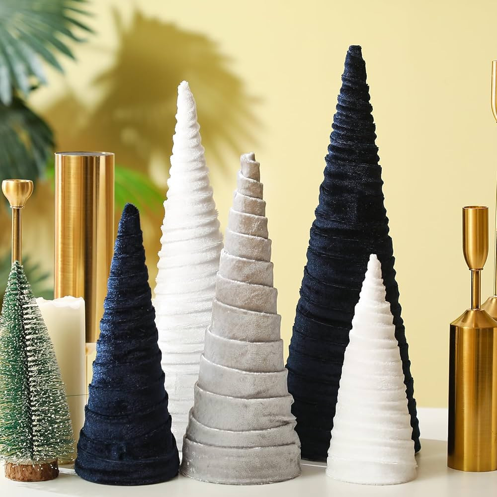 Hoolerry Set of 5 Christmas Velvet Trees Handmade Shelf Modern Winter Tree Decorations Farmhouse ... | Amazon (US)