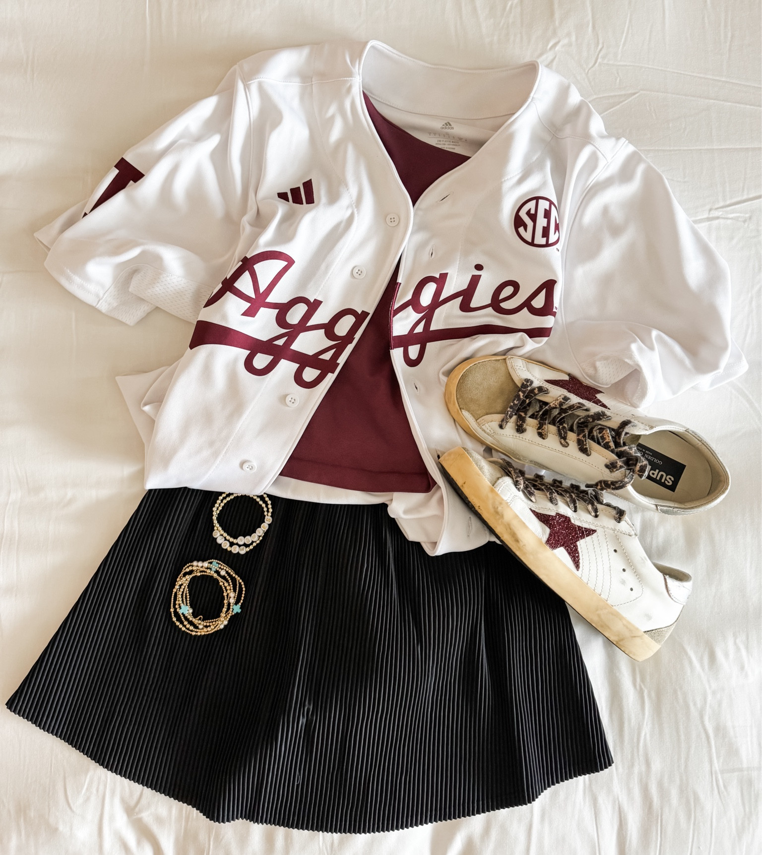 Texas A&M Aggies baseball game day looks! 

#LTKSeasonal #LTKU #LTKActive