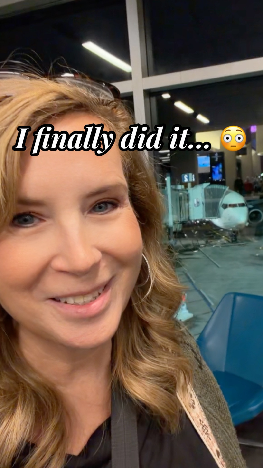 Chasing a dream from 1989… alone ✈️😳

Not overthinking it… just doing it 💛

Stay tuned for my weekend adventure…

…
#WomenOver40 #EmptyNesterLife #DoItScared #SoloTravelOver40 #MidlifeWomen

#LTKdayinmylife #LTKmomlife #LTKOver40