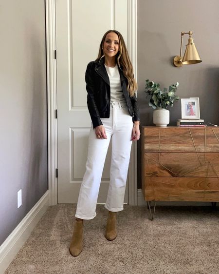 @madewell Fall style with leather jacket // outfit 25% off for loyalty event until 9/27 #madewell #madewellpartner #ad

#LTKSale #LTKstyletip #LTKSeasonal