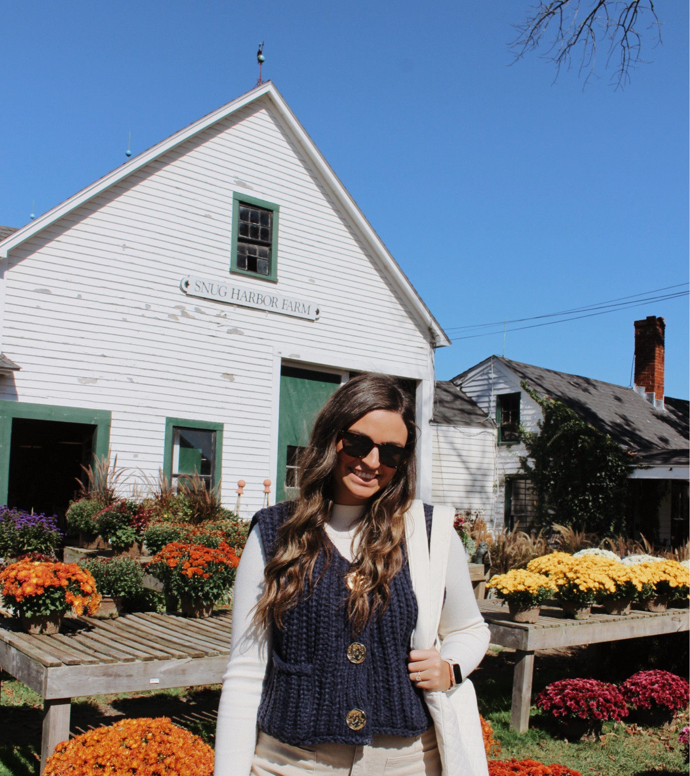 this sweater will be such a staple in your closet!! many different colors & can layer or not!! 

#LTKxPrimeDay #LTKStyleTip #LTKSeasonal