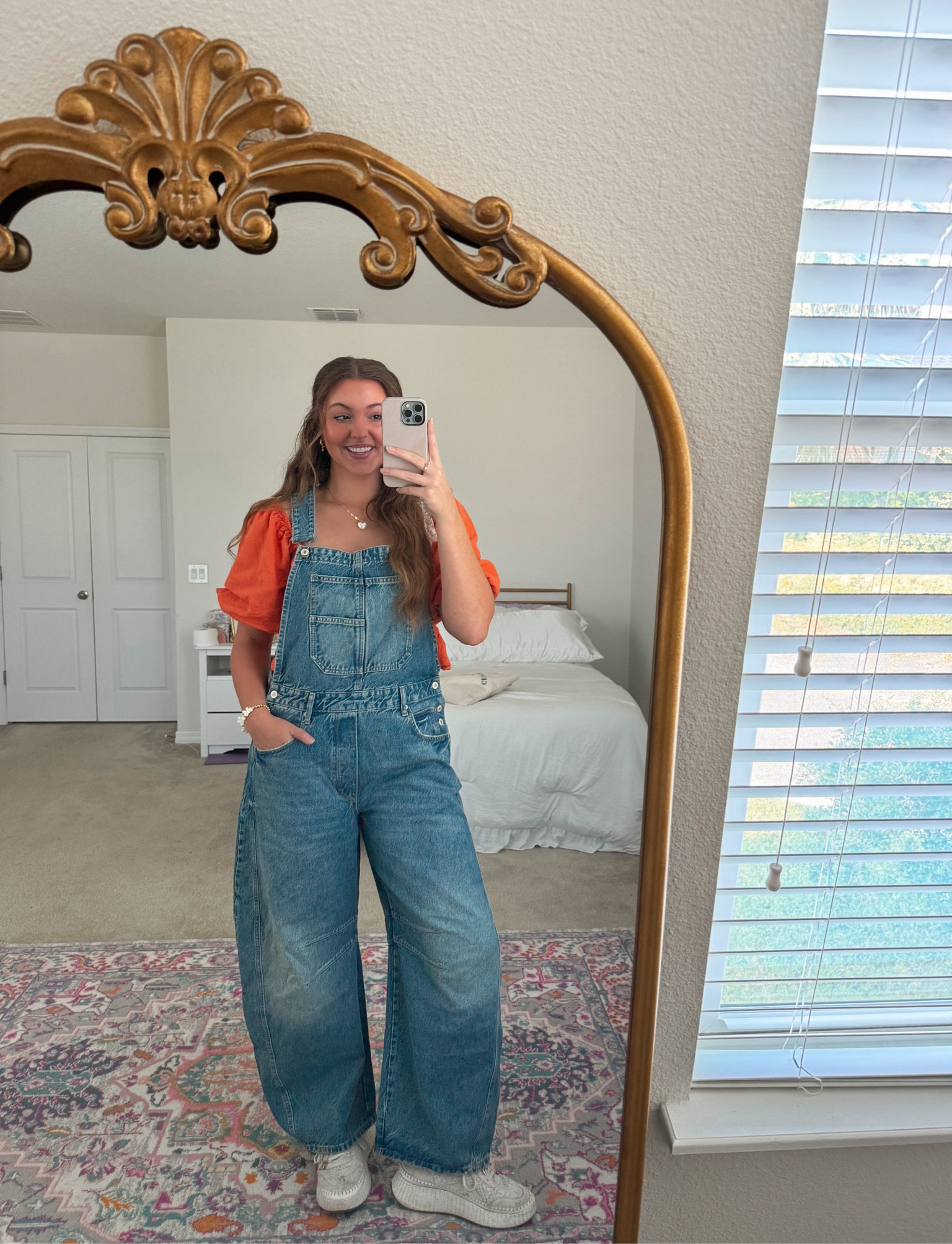 the barrel overalls 🤭🤭🧡🧡

#LTKHalloween #LTKSeasonal #LTKHoliday
