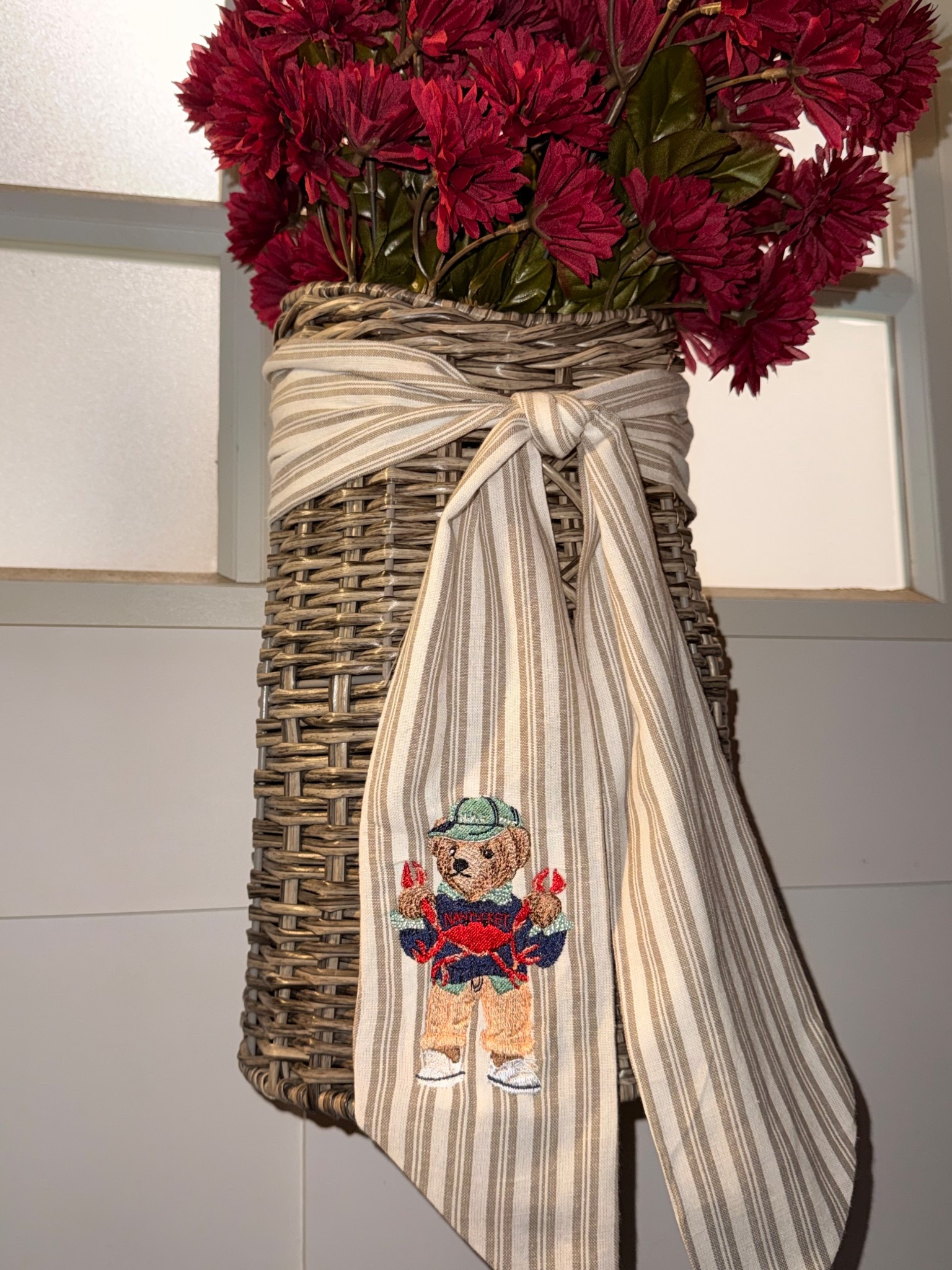 my newest diy wreath sash that I sewed and embroider!!! Can’t wait to make more🤭🥹


front porch, wreath sash, wreath scarf, diy, sewing, embroidery, front door, front porch decor, etsy finds, embroidery files, embroidery must haves  

#LTKSeasonal #LTKHome #LTKdayinmylife