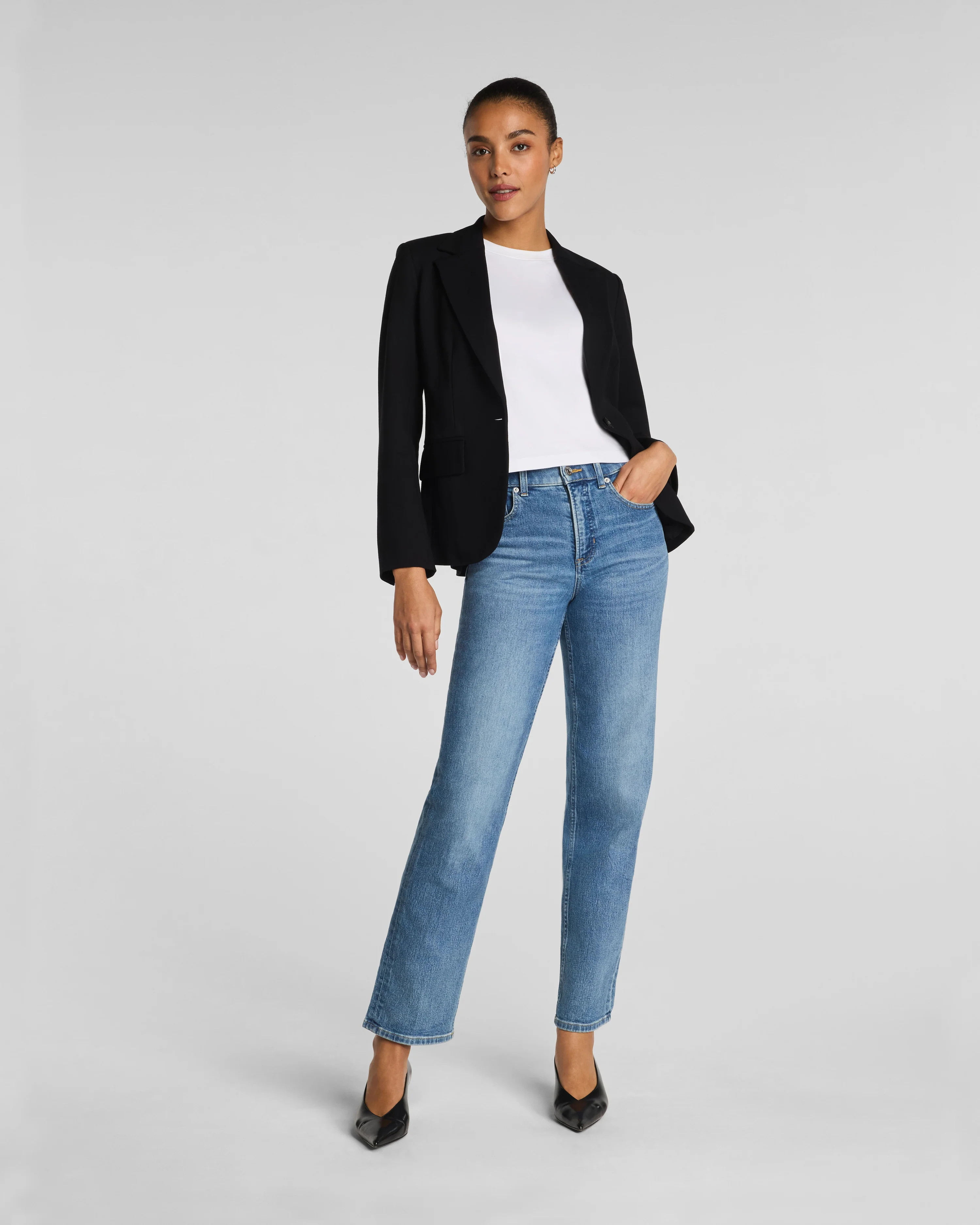 Mid-Rise 90s Straight Leg Jeans | Spanx