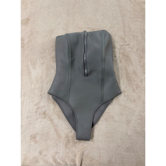 SKIMS Rubberized Scuba Swim Strapless One Piece womens size M Gray Chalk NEW | Poshmark
