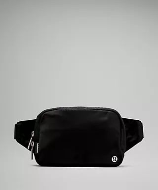 Everywhere Belt Bag Large 2L | Lululemon (US)