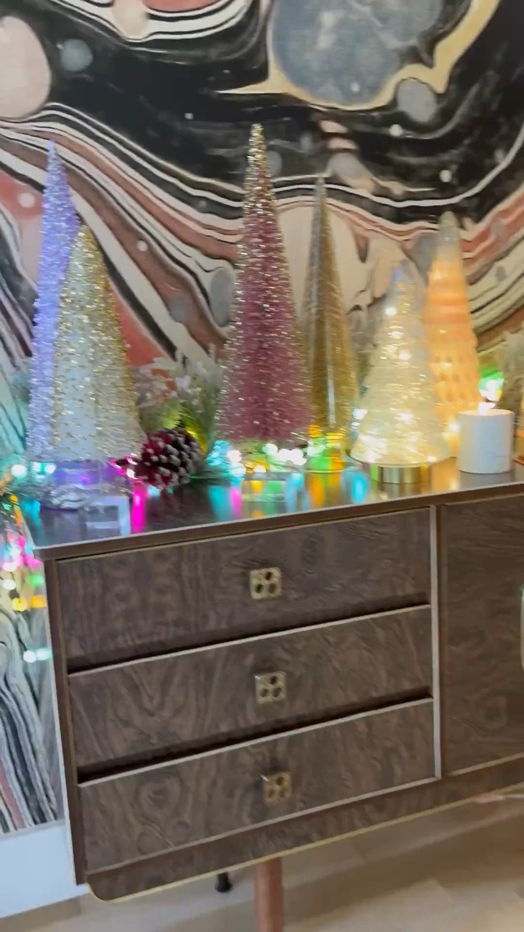 
nothing sets the vibe quite like a well-designed, deliciously scented candle glowing among your christmas decor. the perfect little detail to make everything feel warm and magical ✨🕯️ #cozychristmas #holidayvibes #candlelove

#LTKGiftGuide #LTKHome #LTKHoliday