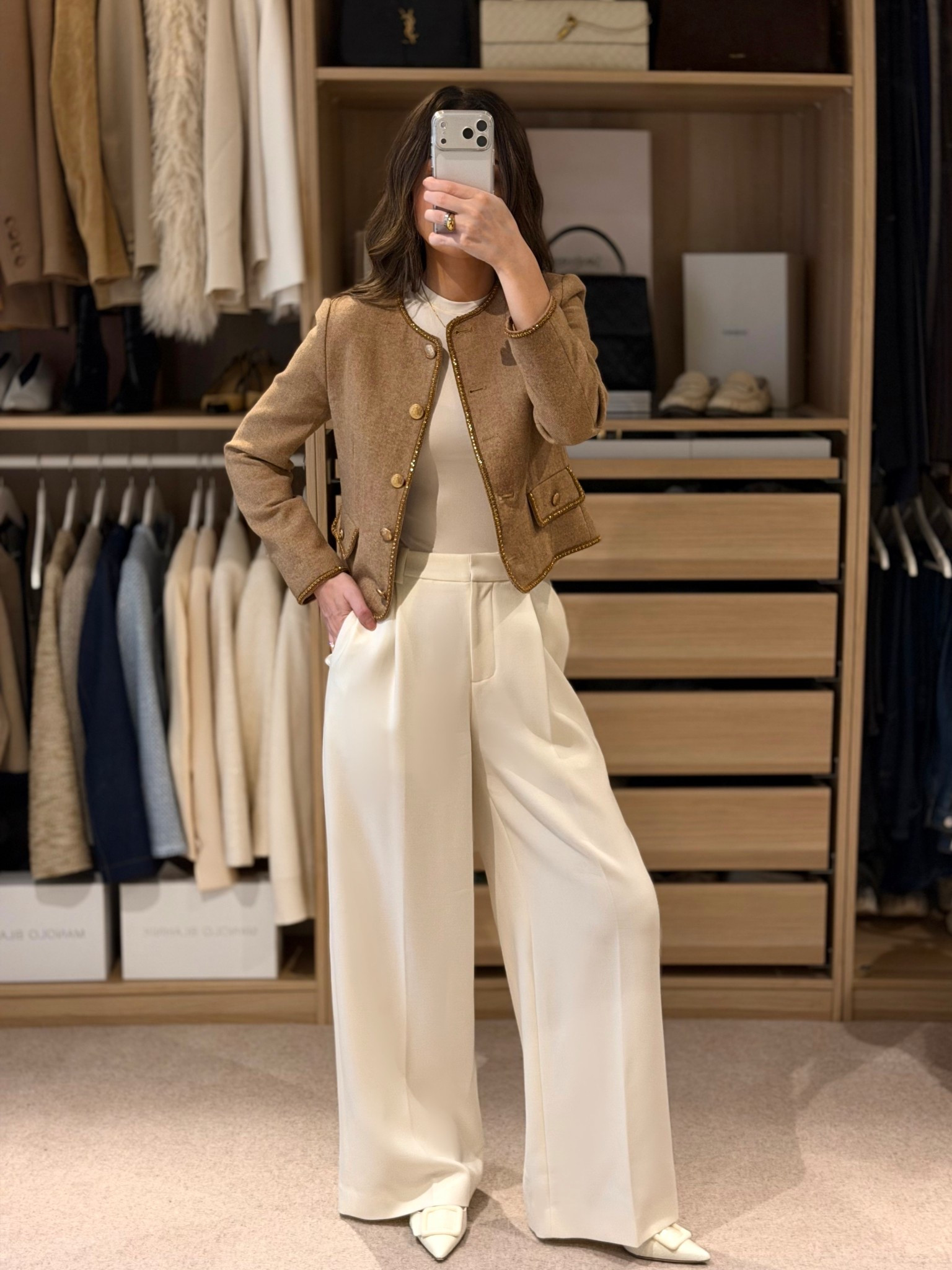 I wear XS jacket (size up if unsure as run a little small) 🍂
Trousers I wear a size 2
Heels are Monolo’s

#LTKworkwear #LTKstyletip #LTKautumn