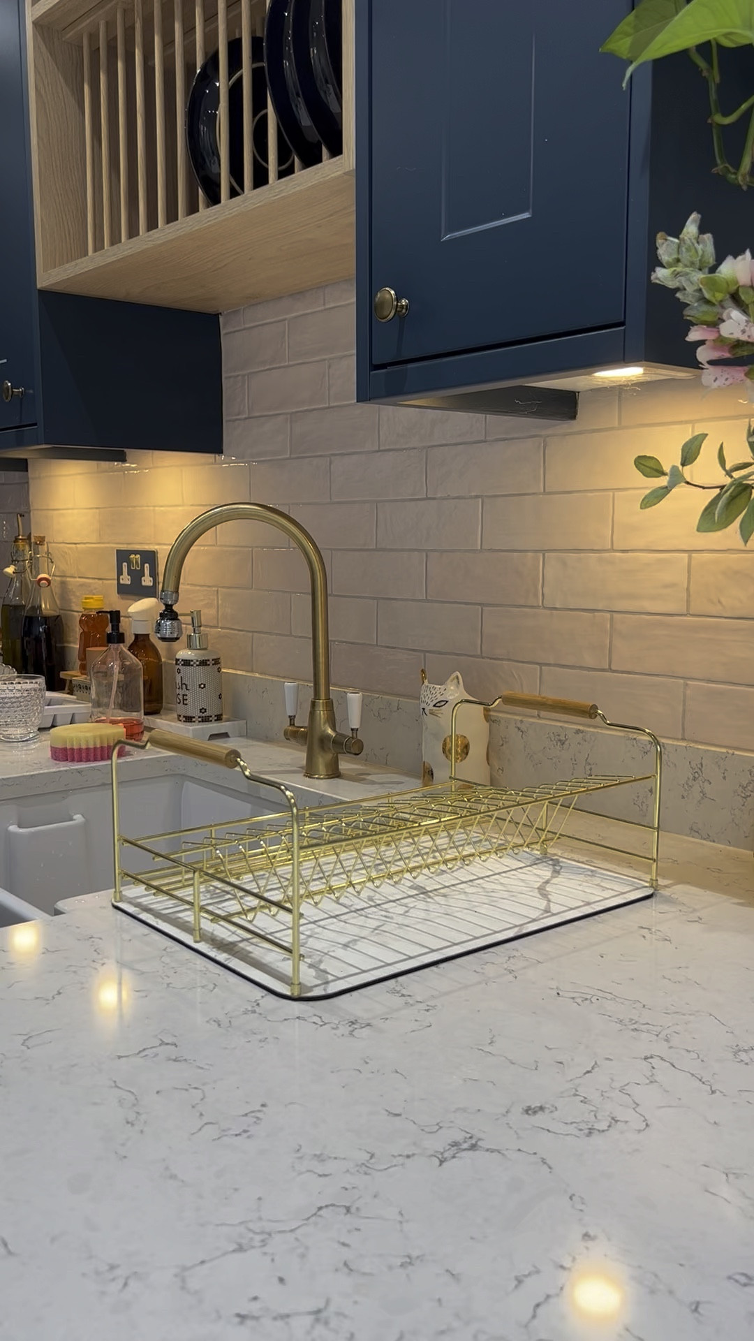 So many questions about this gold dish drainer! 🌟 Wash up with me, all linked  

#LTKhome #LTKfindsunder50 #LTKfindsunder100