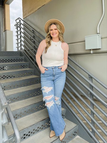 I’m still not over these jeans from American Eagle! You better snag yourself a pair quick before they’re all gone! Select sizes are still available online! #americaneagle #flarejeans #denim 

#LTKSpringSale #LTKmidsize #LTKsalealert