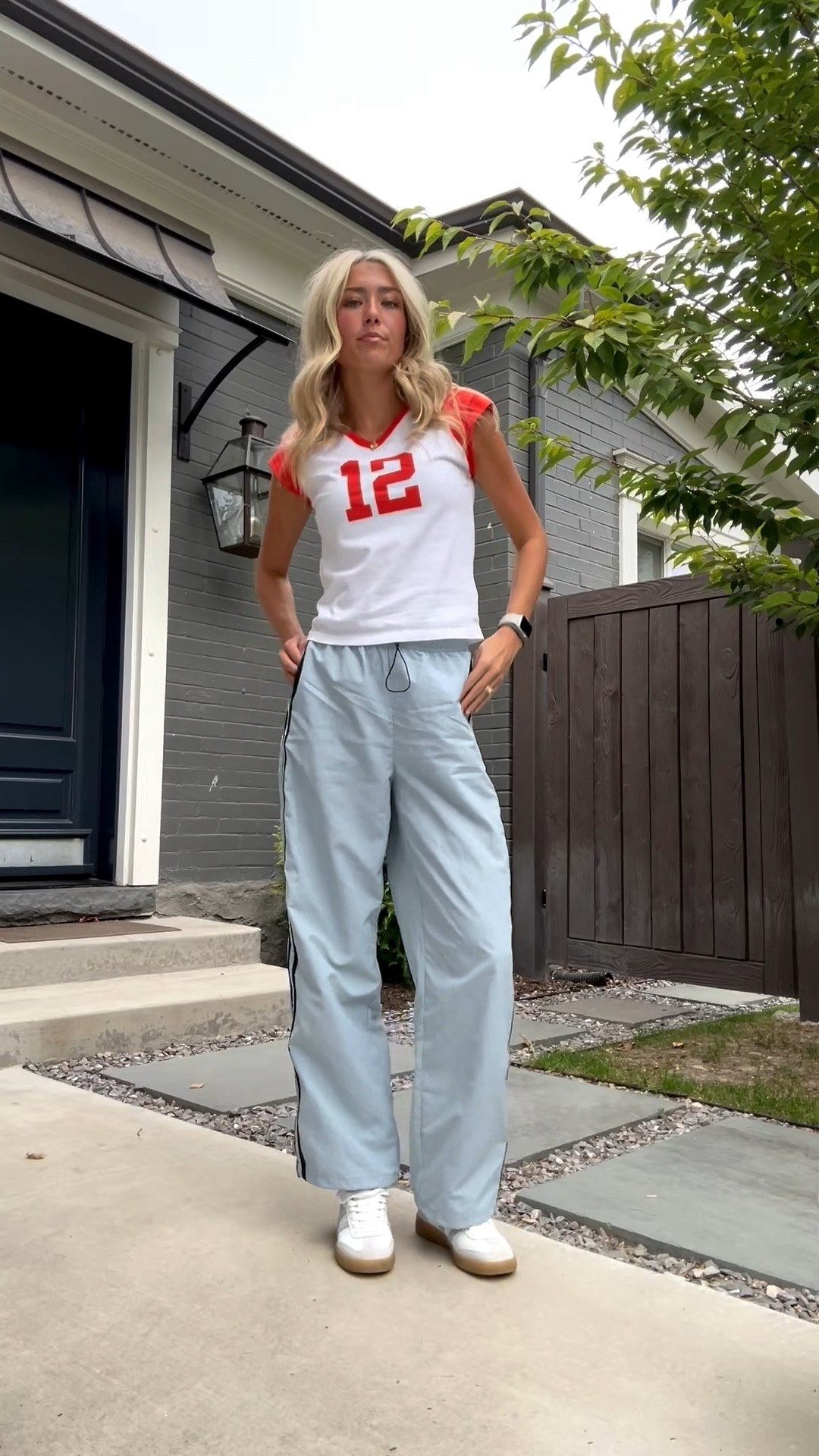 Fav aritzia outfit lately paired with the cutest gola sneakers I’m obsessed❤️

#LTKShoeCrush #LTKFindsUnder100 #LTKStyleTip