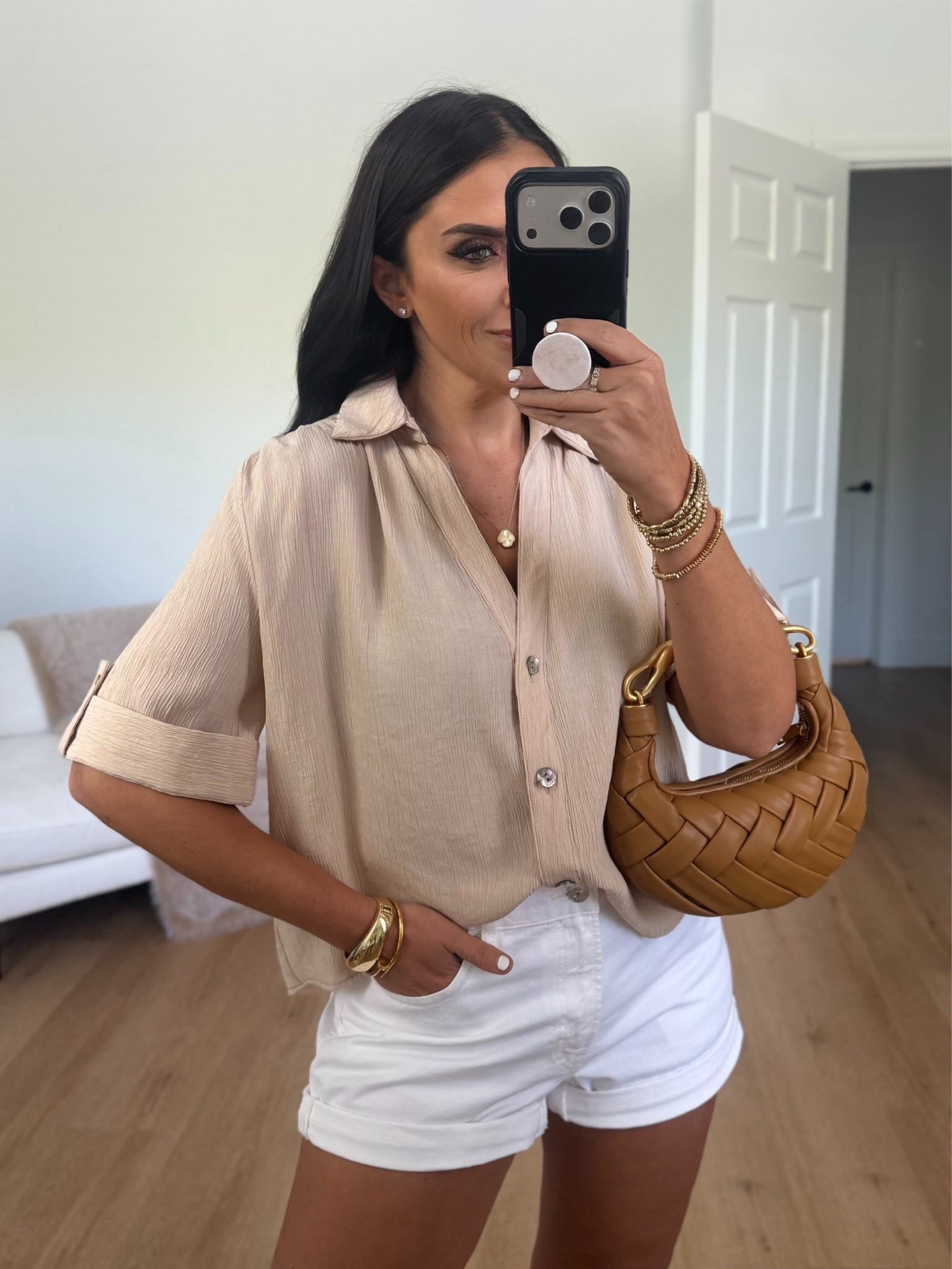 Zara Flowy short sleeve skirt wearing size small